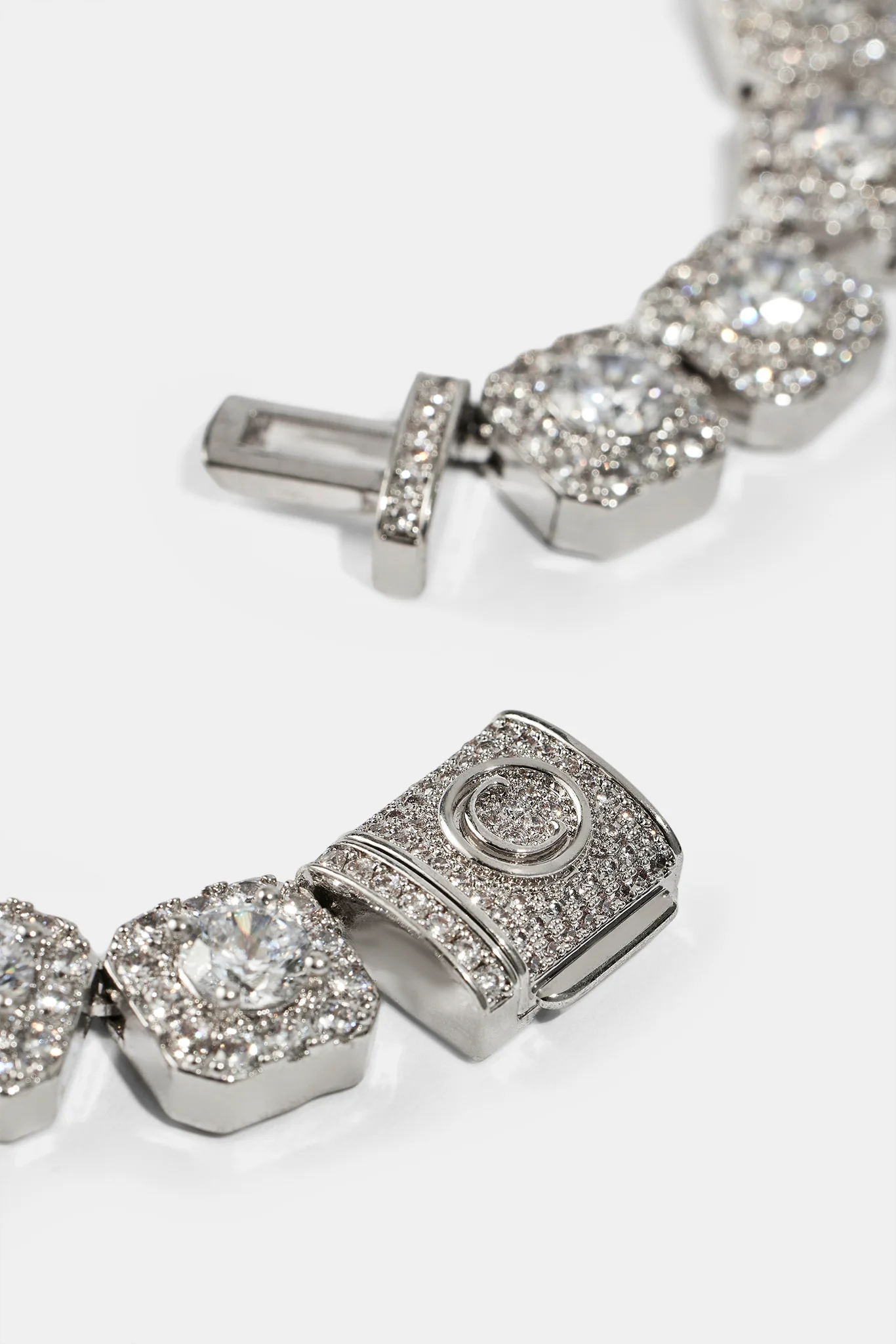 12mm Clustered Tennis Chain - Image 4