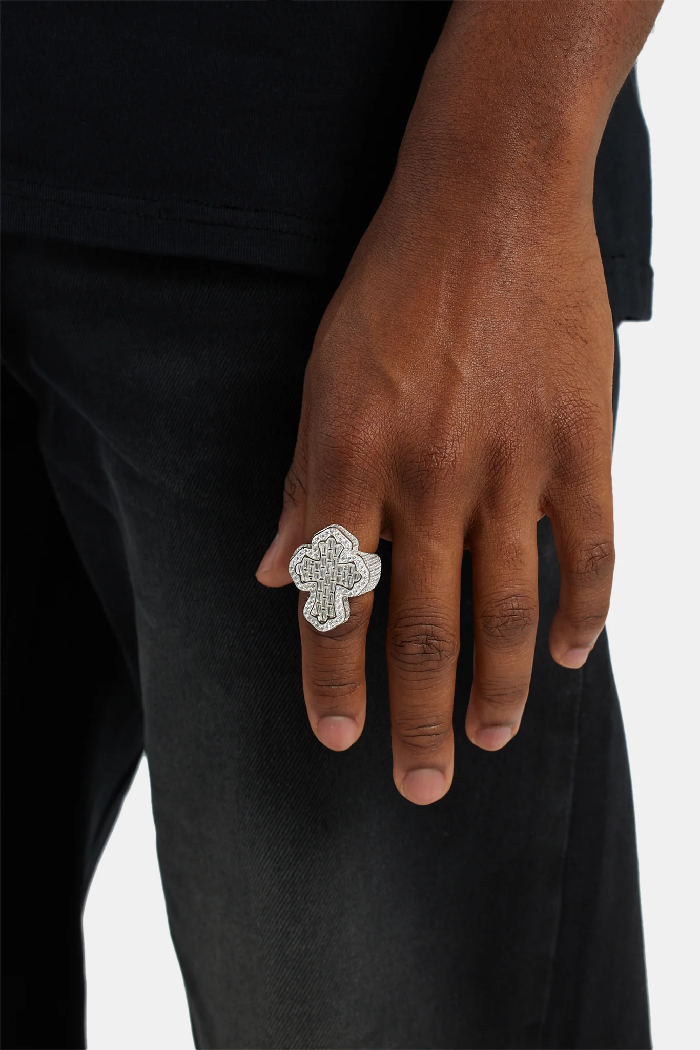 32mm 925 Iced CZ Cross Ring - Image 2