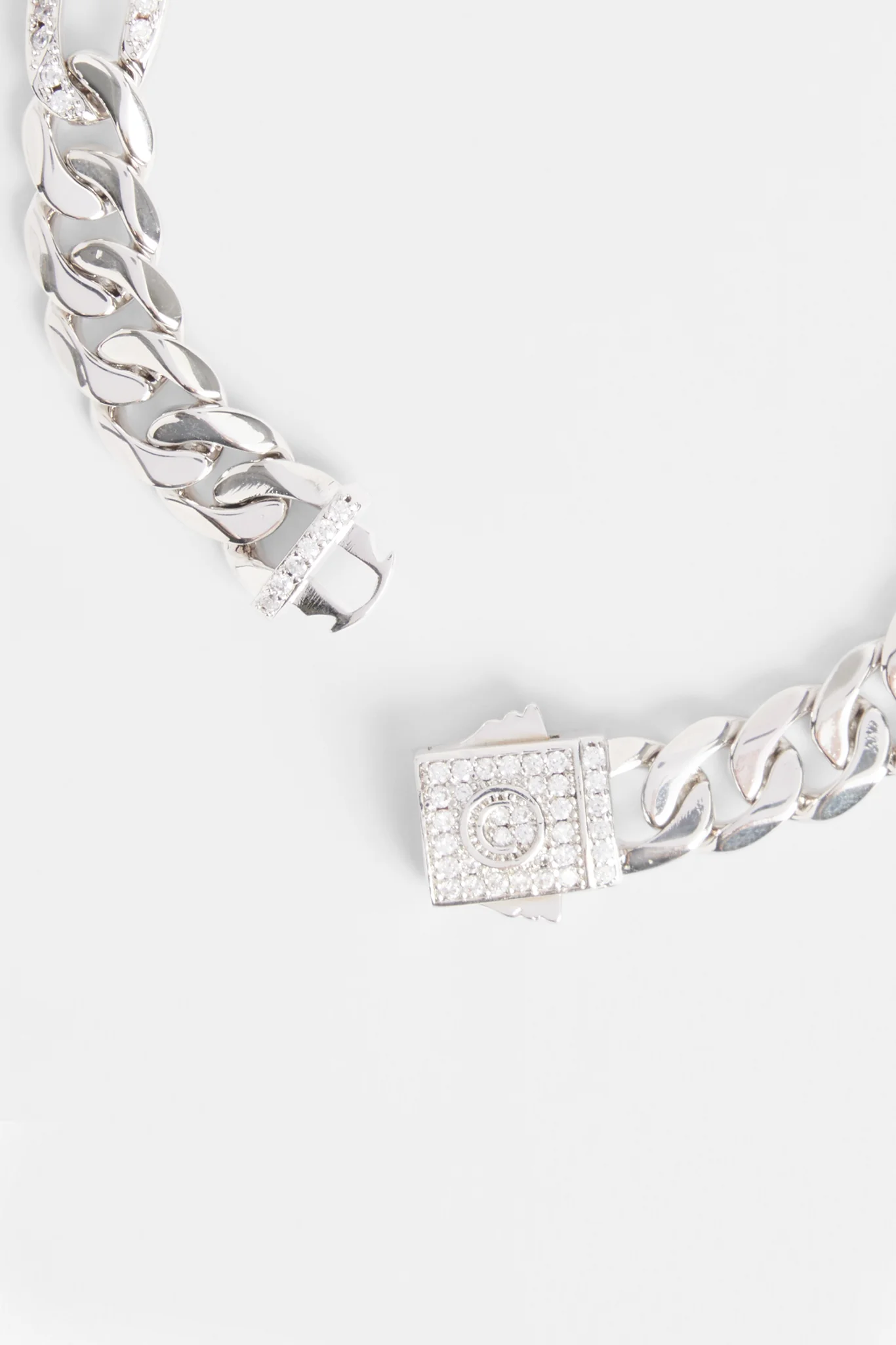 7mm Polished And Iced Figaro Bracelet - Image 2