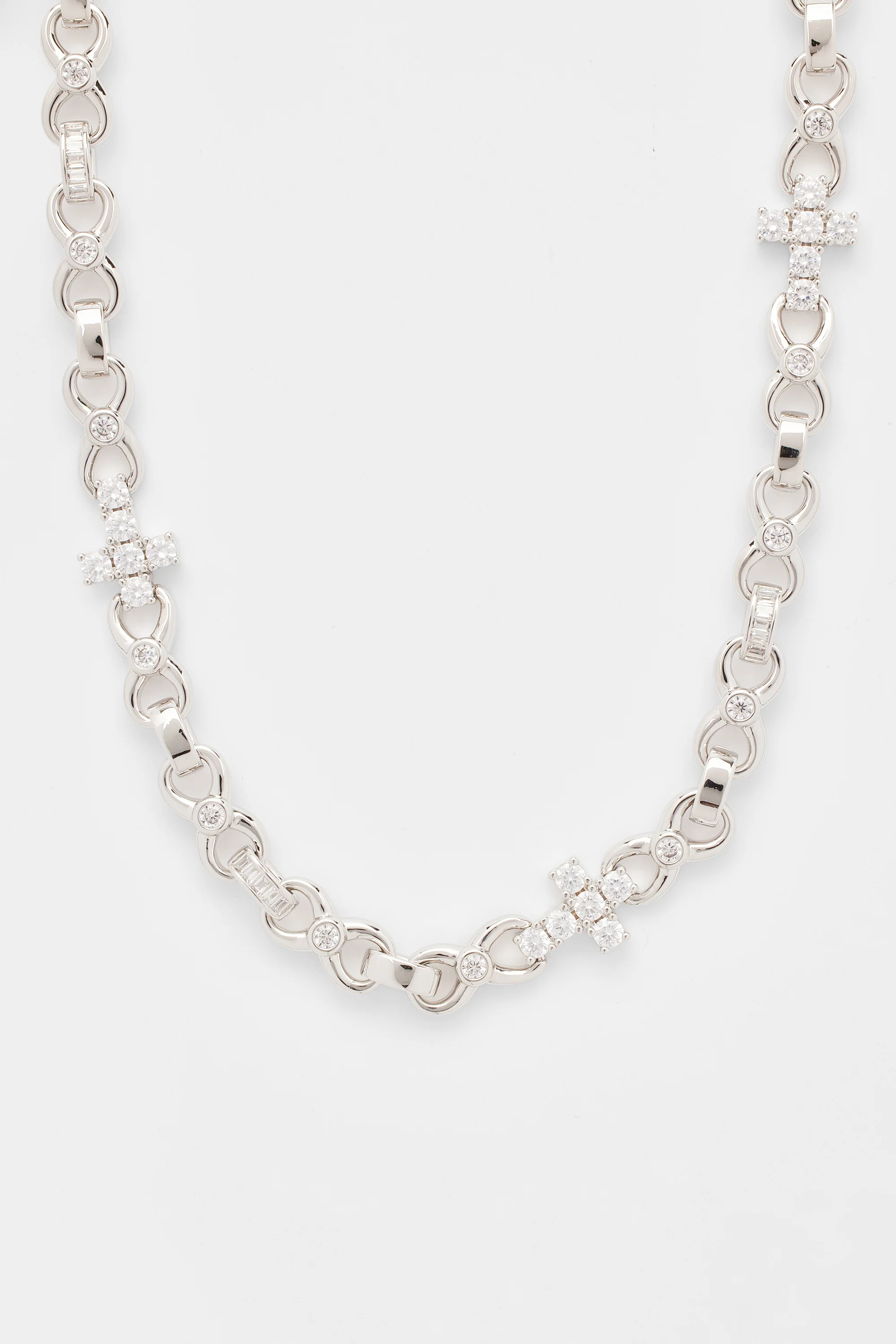 8mm Iced Cross Infinity Chain - Image 3
