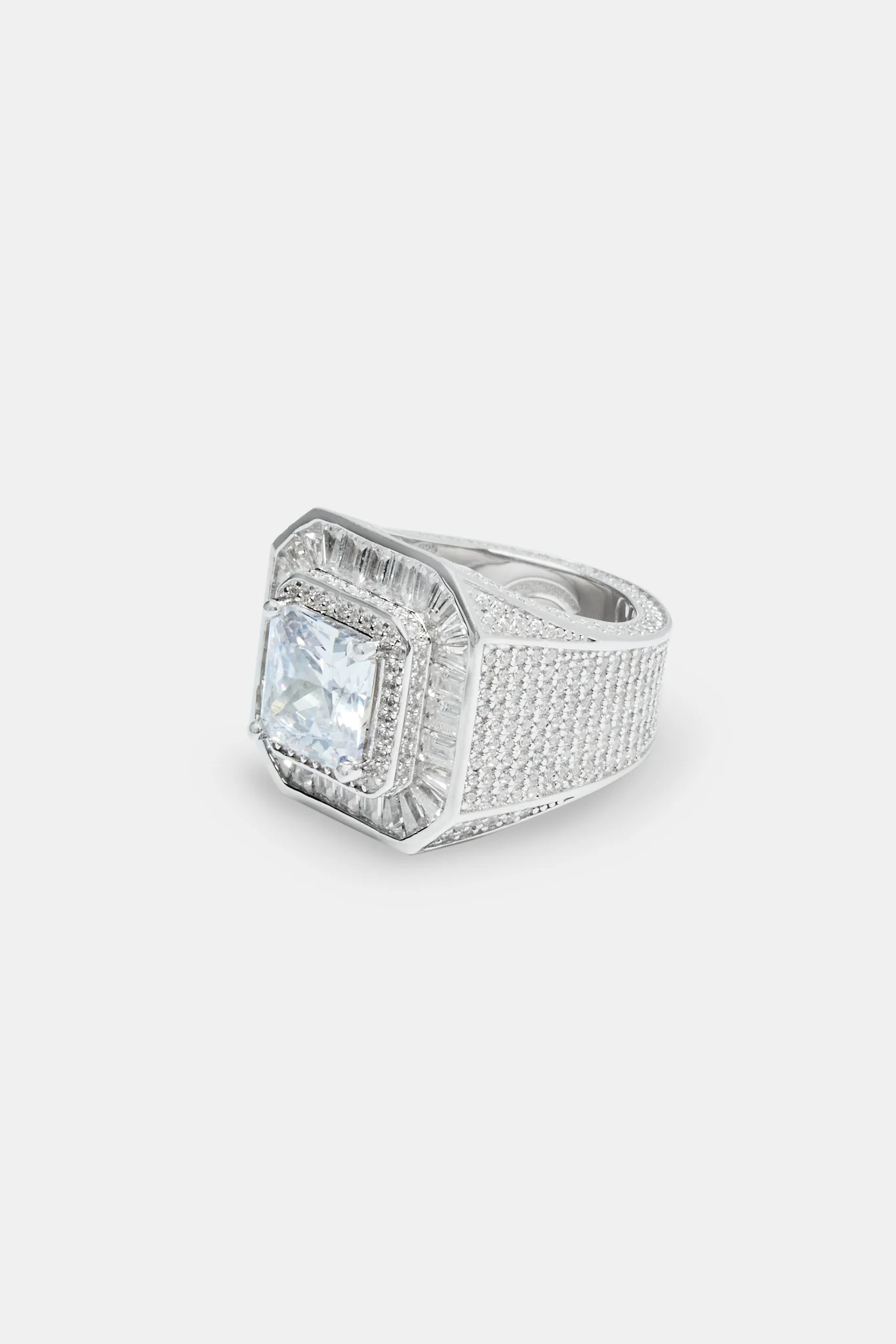1980 Ring - White - Image 3