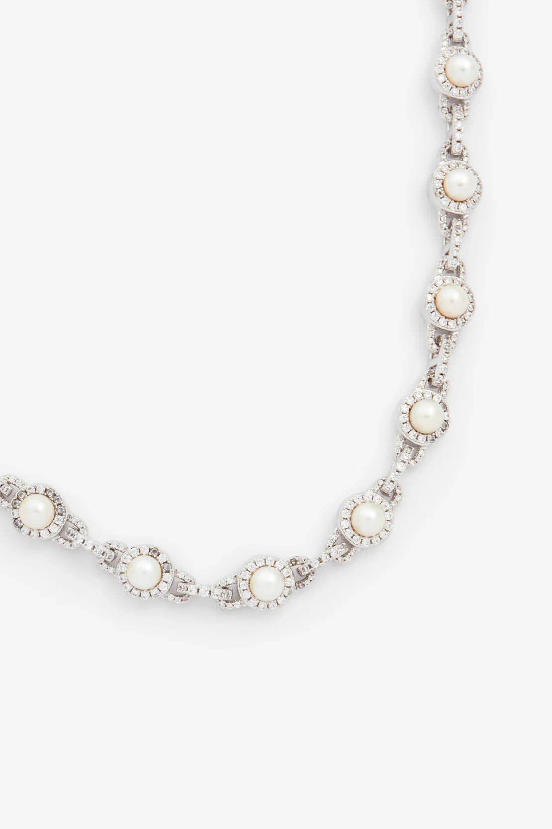 9mm Iced & Freshwater Pearl Chain - Image 2