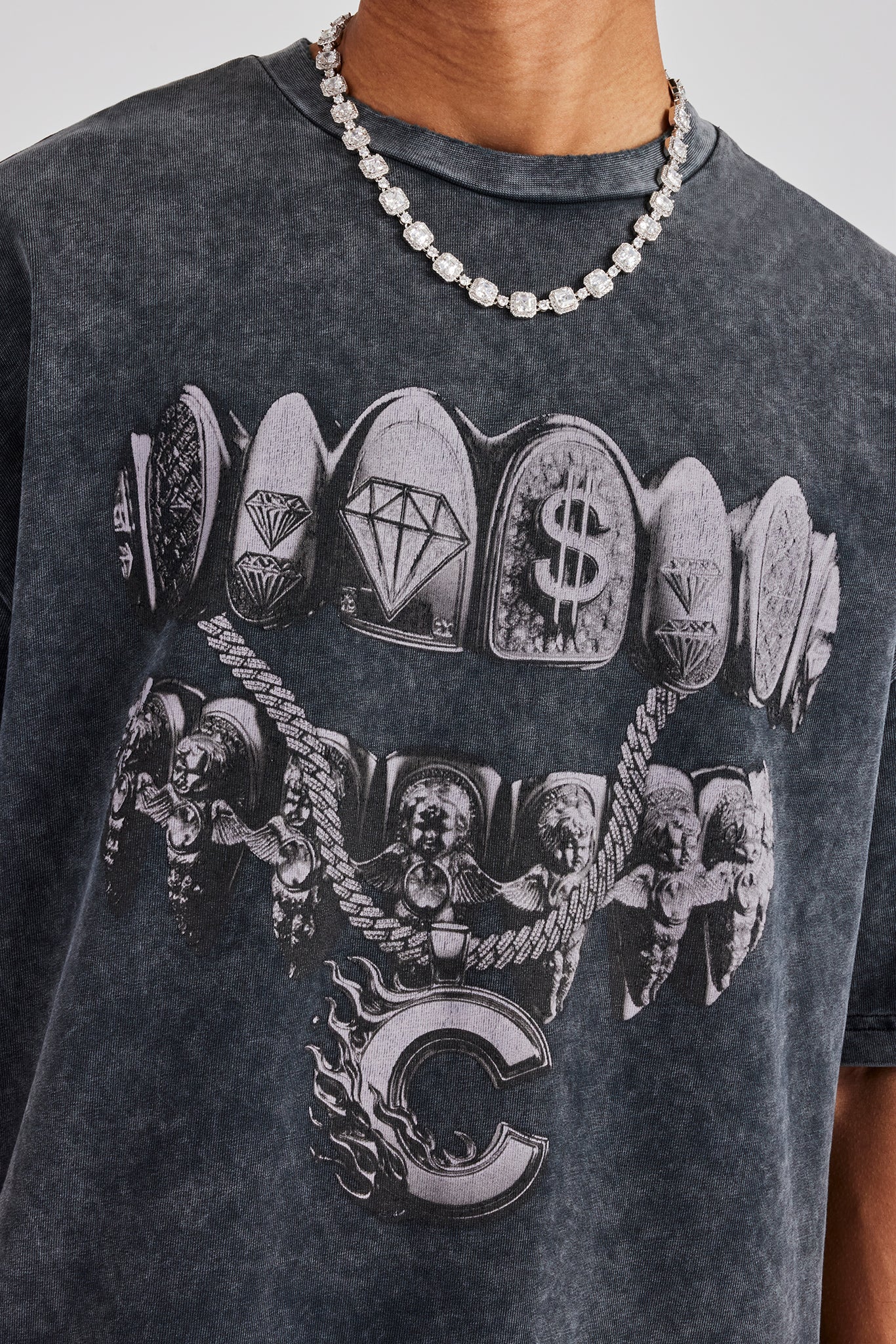 Acid Wash Diamond Grills Graphic Oversized T-Shirt - Image 2