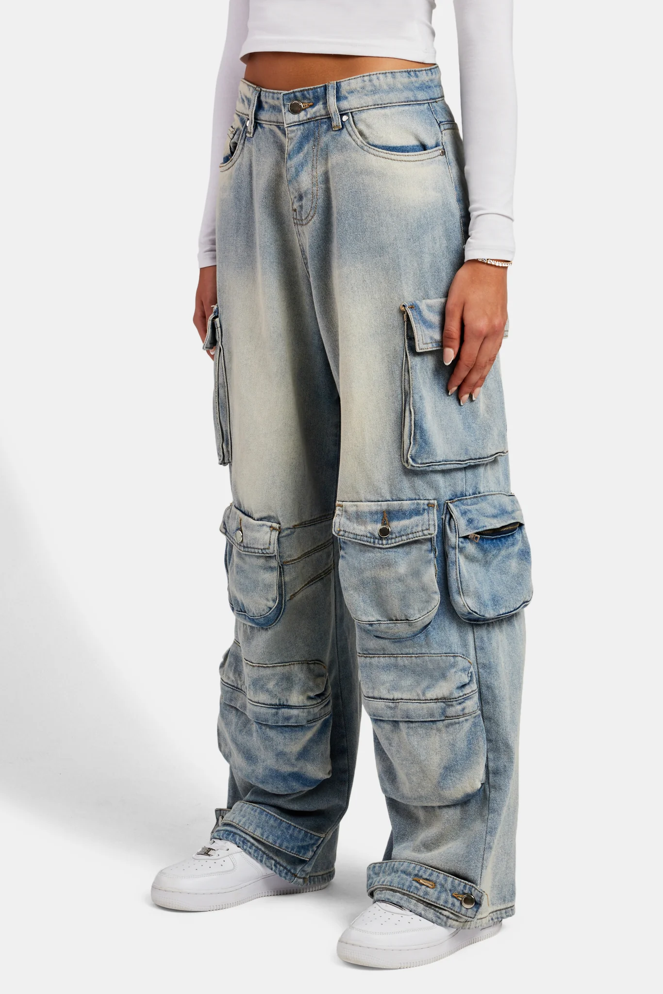 Baggy Cargo Jeans - Bleach Wash - Image 4