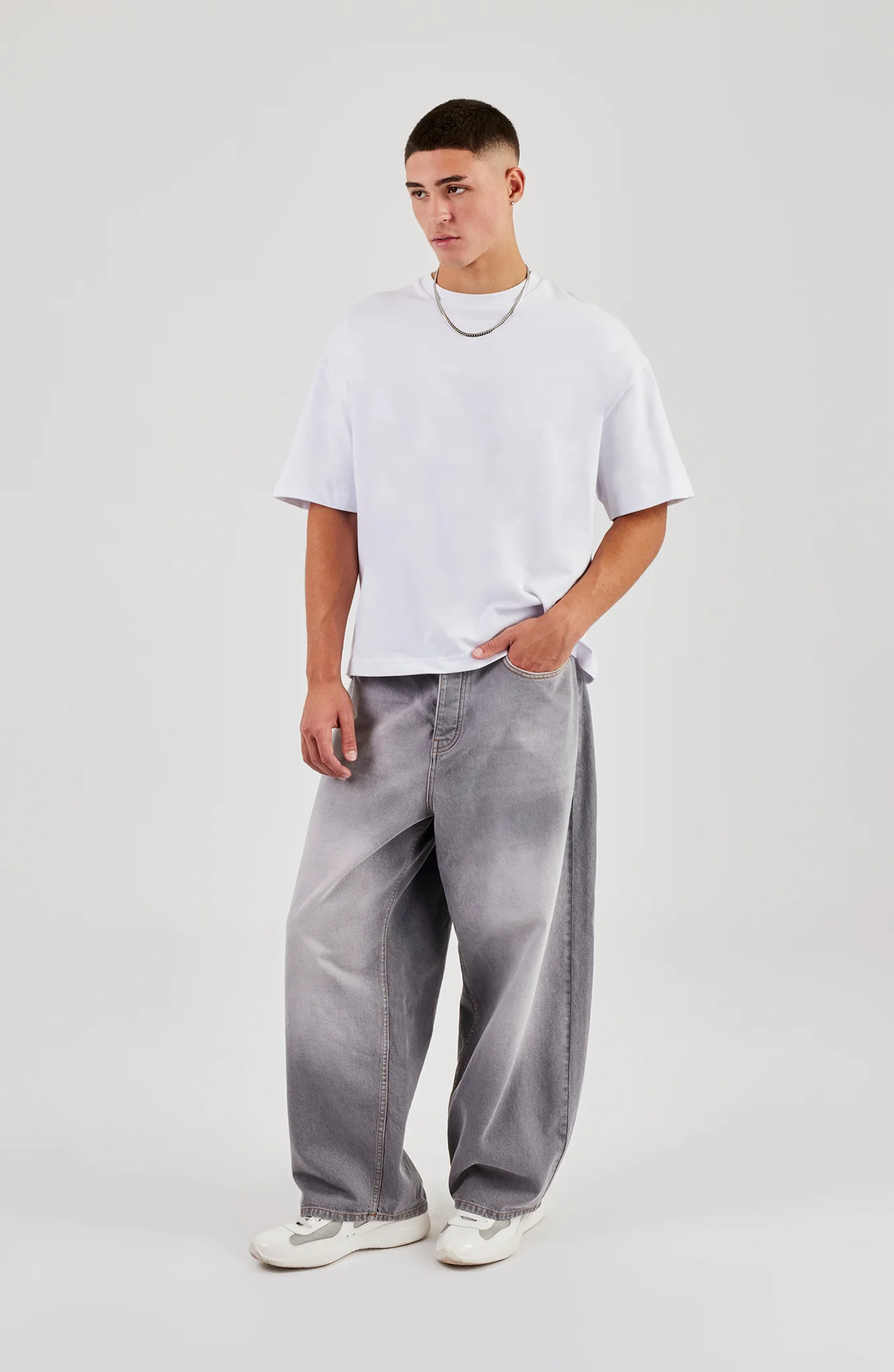 Baggy Fit Jean - Washed Grey - Image 3
