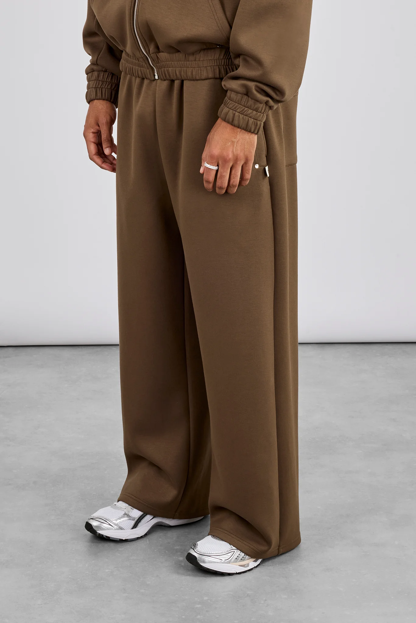 Baggy Scuba Jogger With Woven Tab - Khaki - Image 2