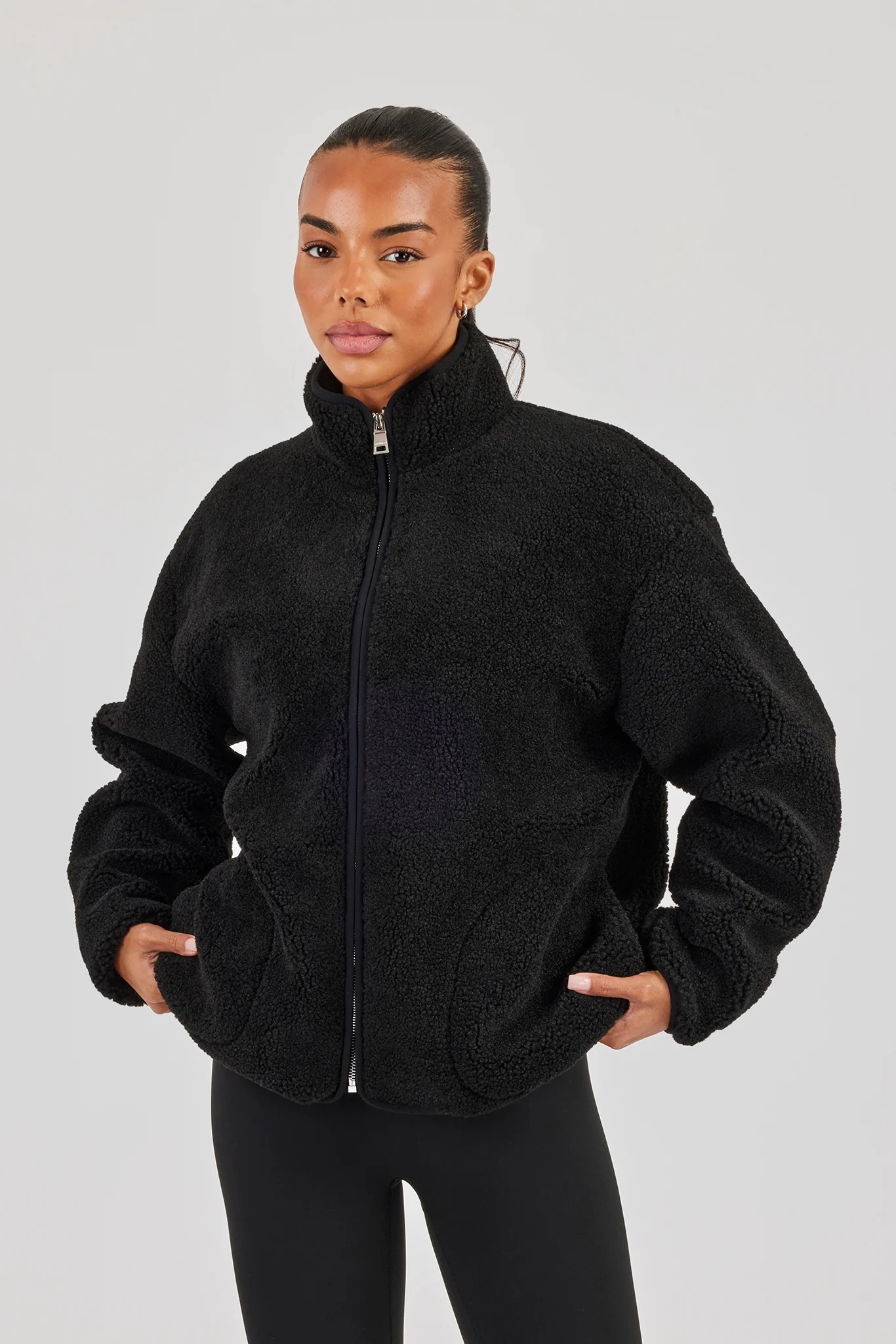 Borg Zip Through Fleece - Black - Image 2