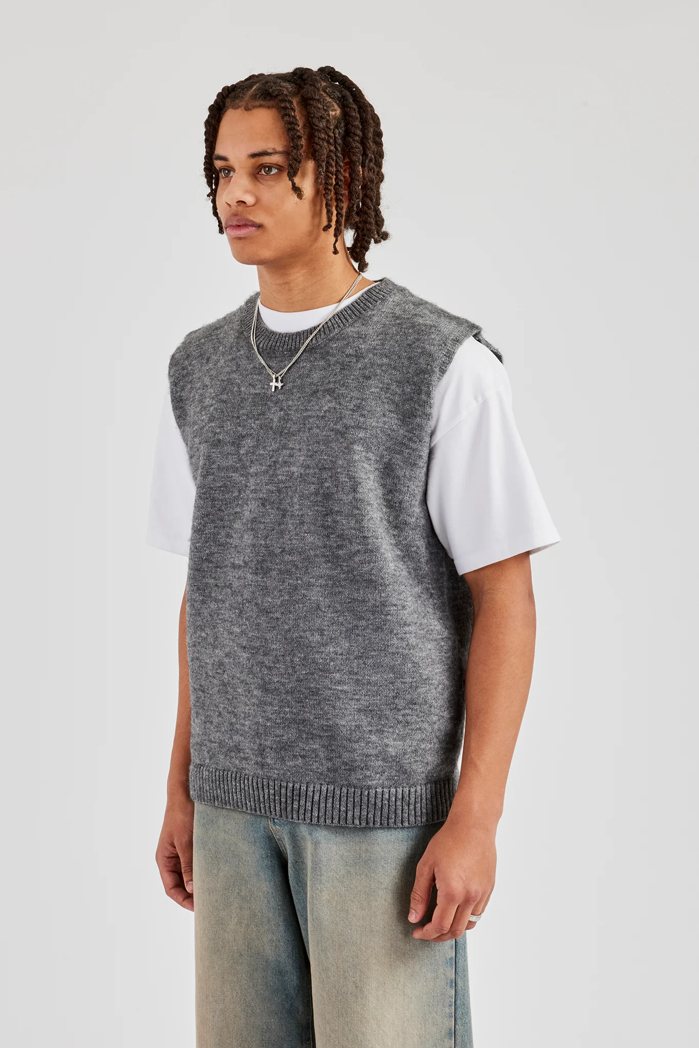 Brushed Knit Sleeveless Vest - Charcoal - Image 2