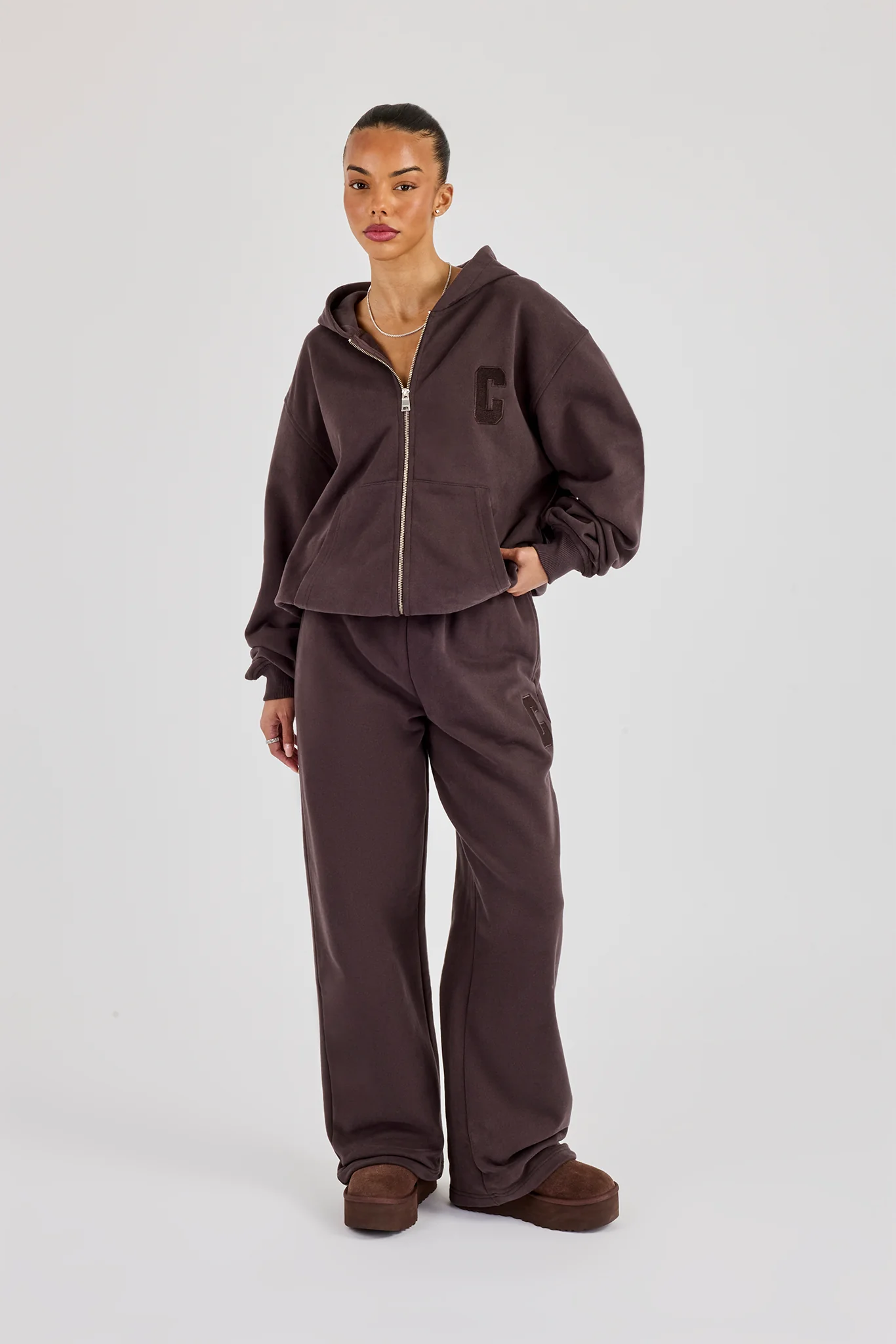 C Embroidered Wide Leg Jogger - Coffee - Image 4