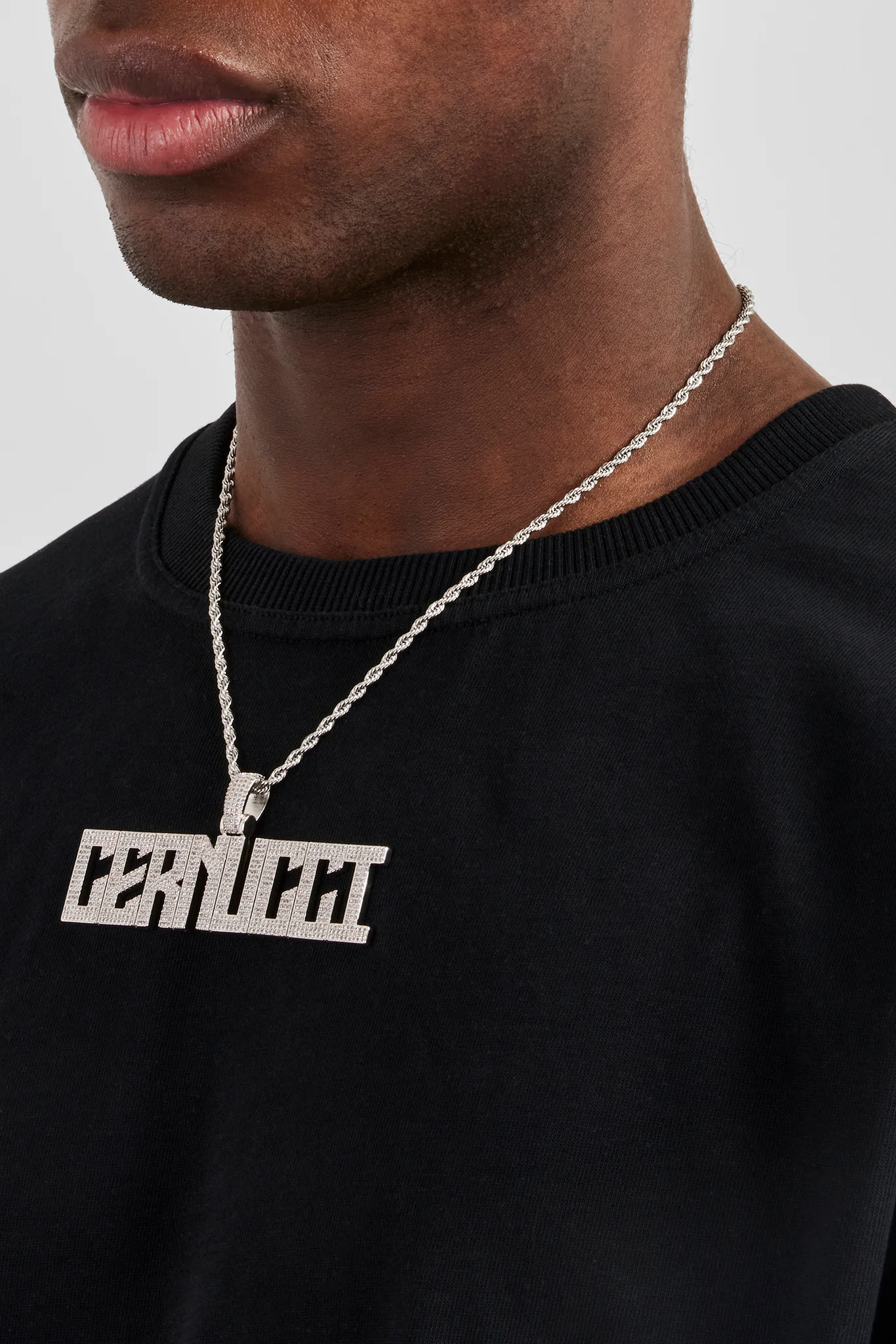 Calvera Font Pendant - 22mm - Image 5