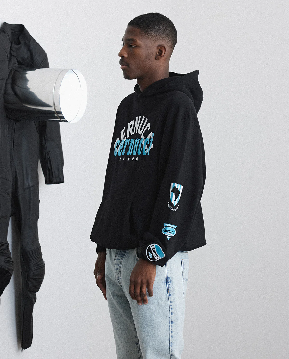 Cernucci Badge Logo Hoodie - Black - Image 2