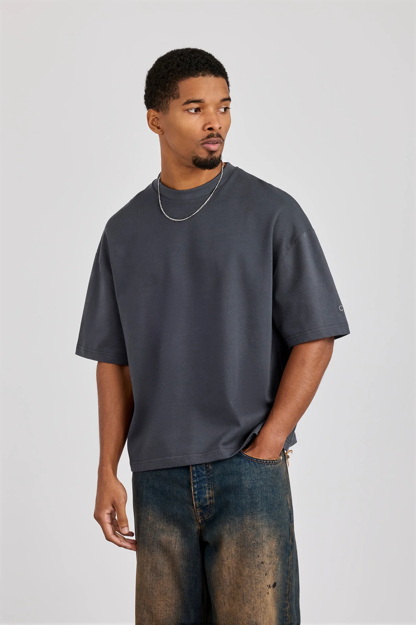 Cernucci Boxy T-Shirt - Charcoal - Image 4