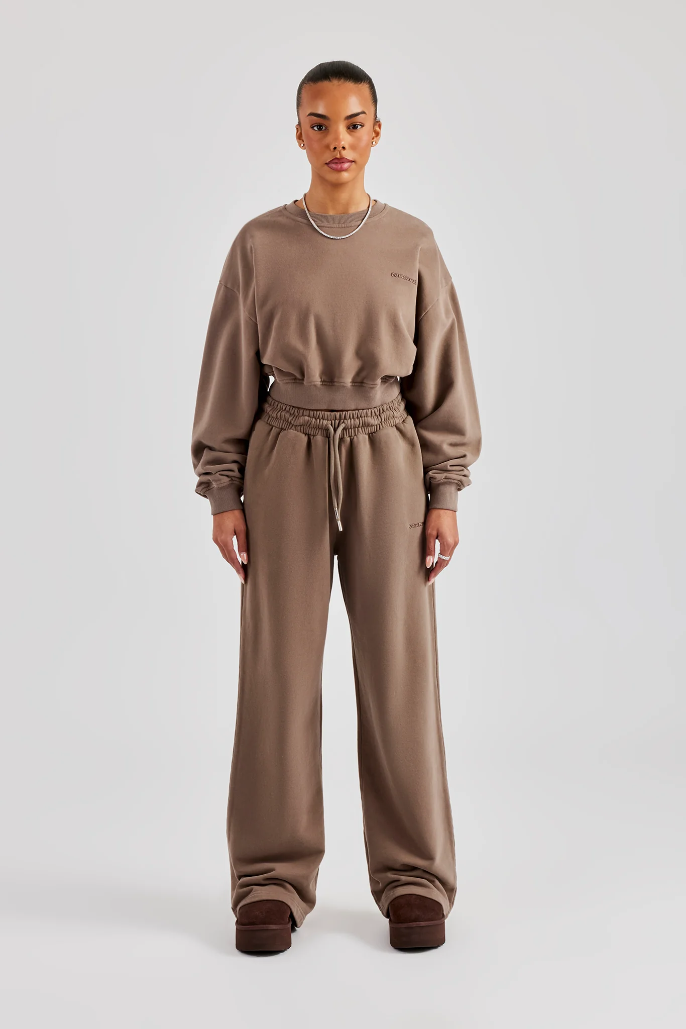 Cernucci Cropped Sweater & Wide Leg Jogger - Taupe - Image 4