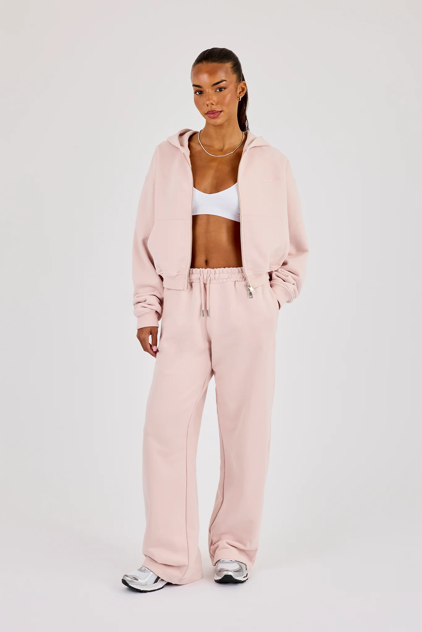 Cernucci Cropped Zip Through Hoodie - Dusty Pink - Image 4
