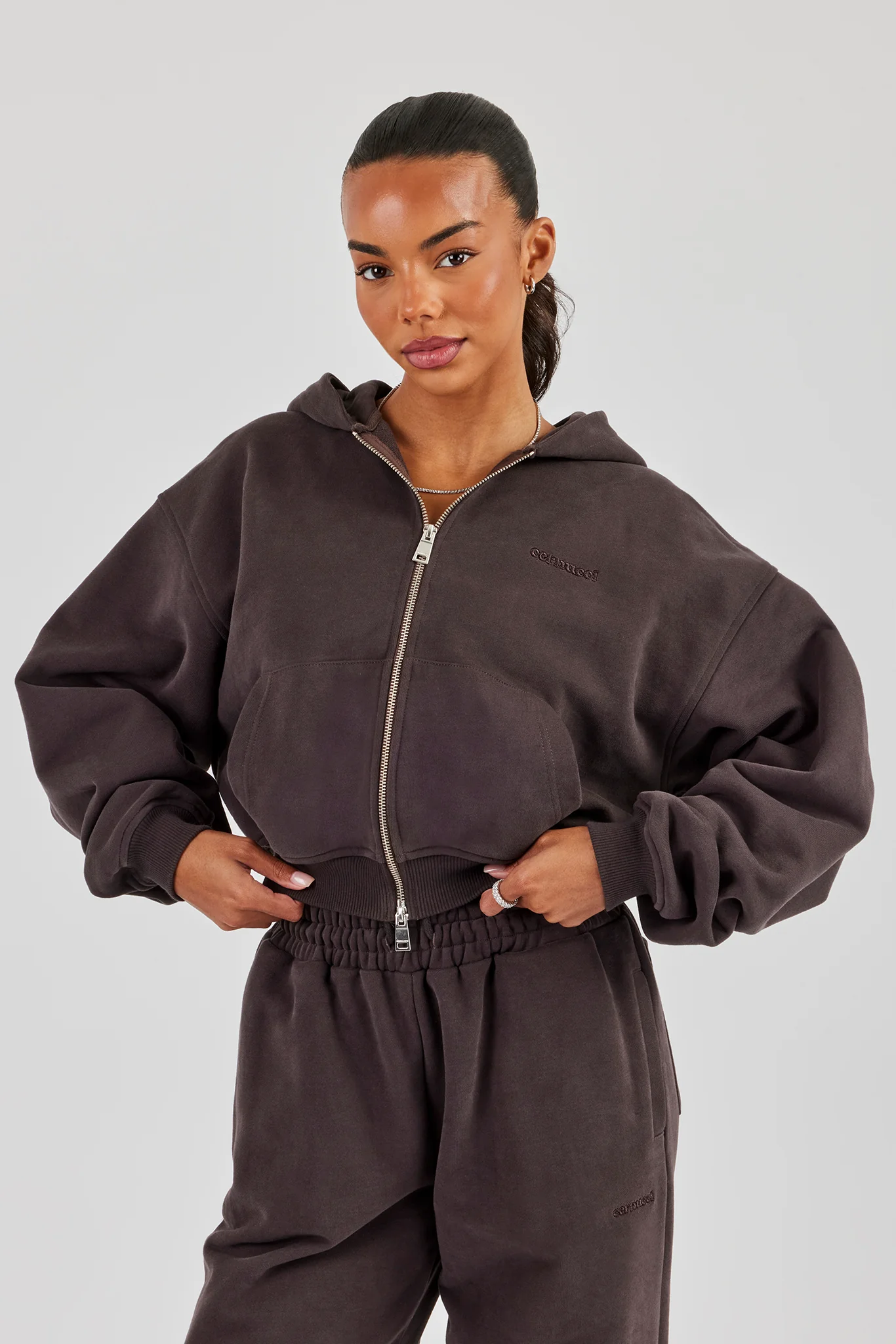 Cernucci Cropped Zip Through Hoodie & Wide Leg Jogger - Coffee - Image 4