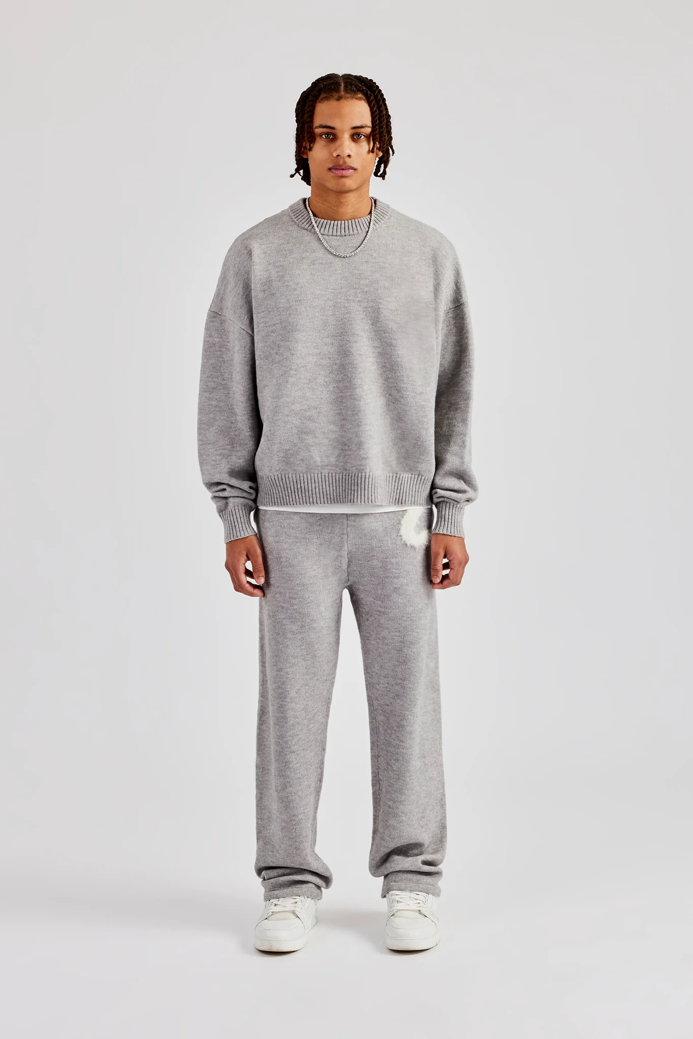 Cernucci Fluffy Intarsia Sweater & Jogger - Grey - Image 4