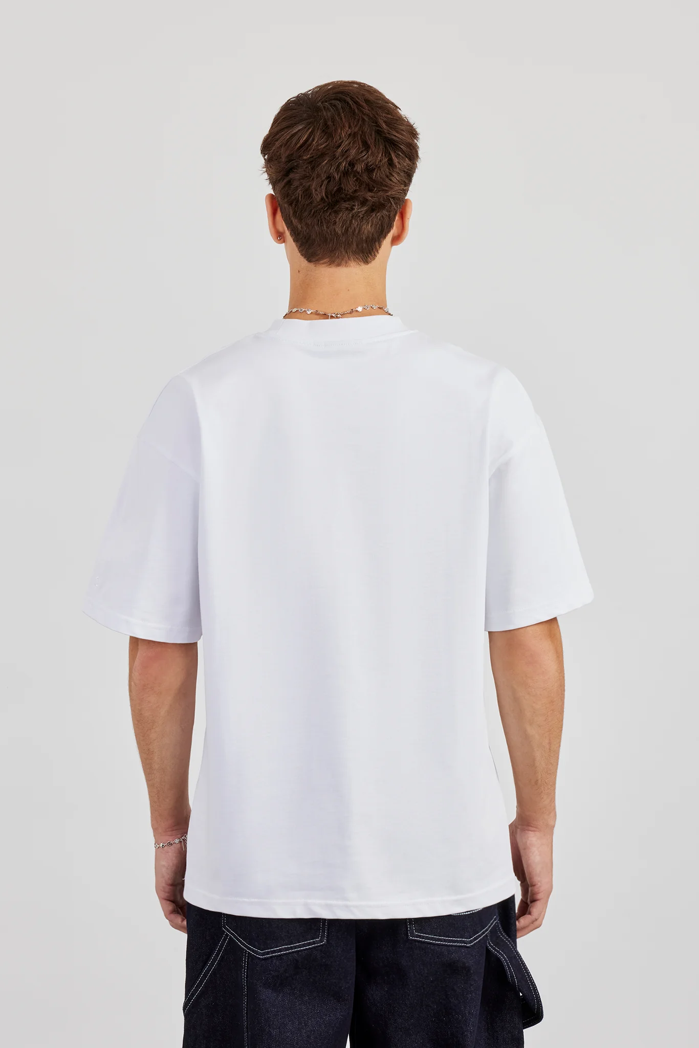 Cernucci Oversized T-Shirt - White - Image 4
