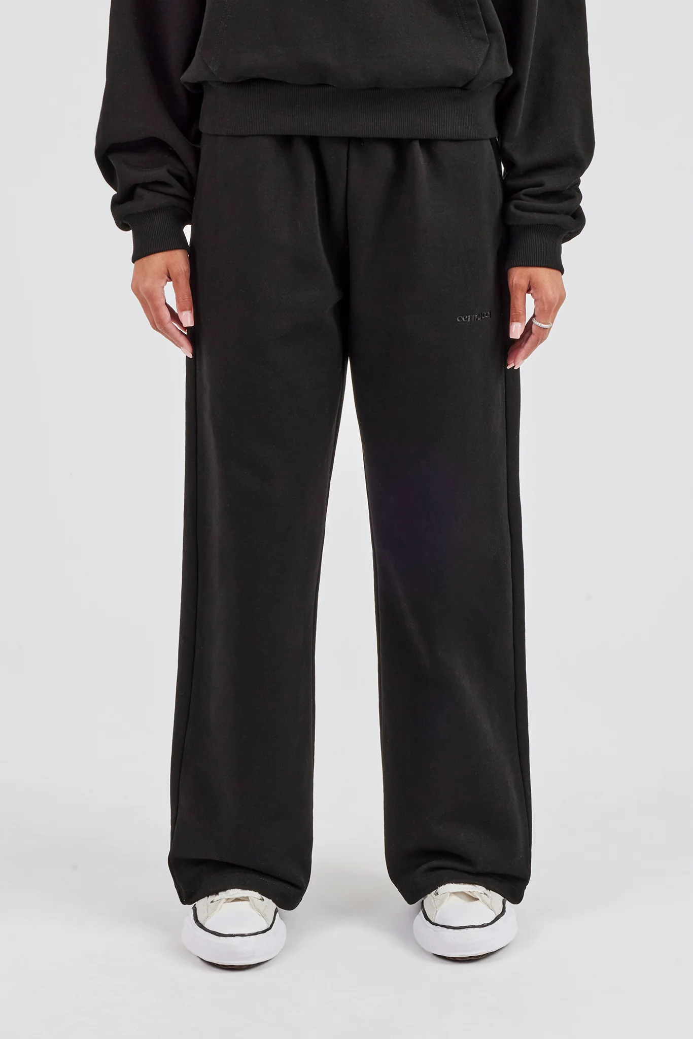 Cernucci Wide Leg Jogger - Black - Image 2