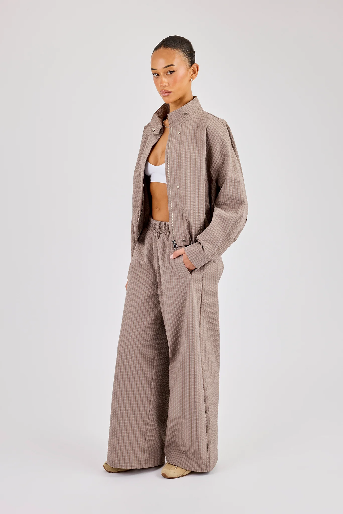 Check Nylon Jacket & Jogger - Beige