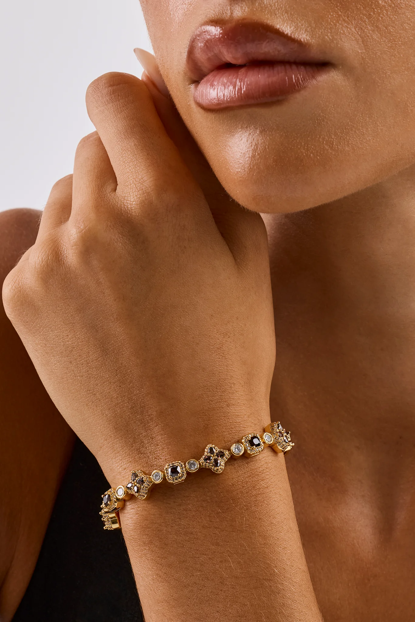 Chocolate Motif Mixed Stone Bracelet - 8mm - Gold - Image 2