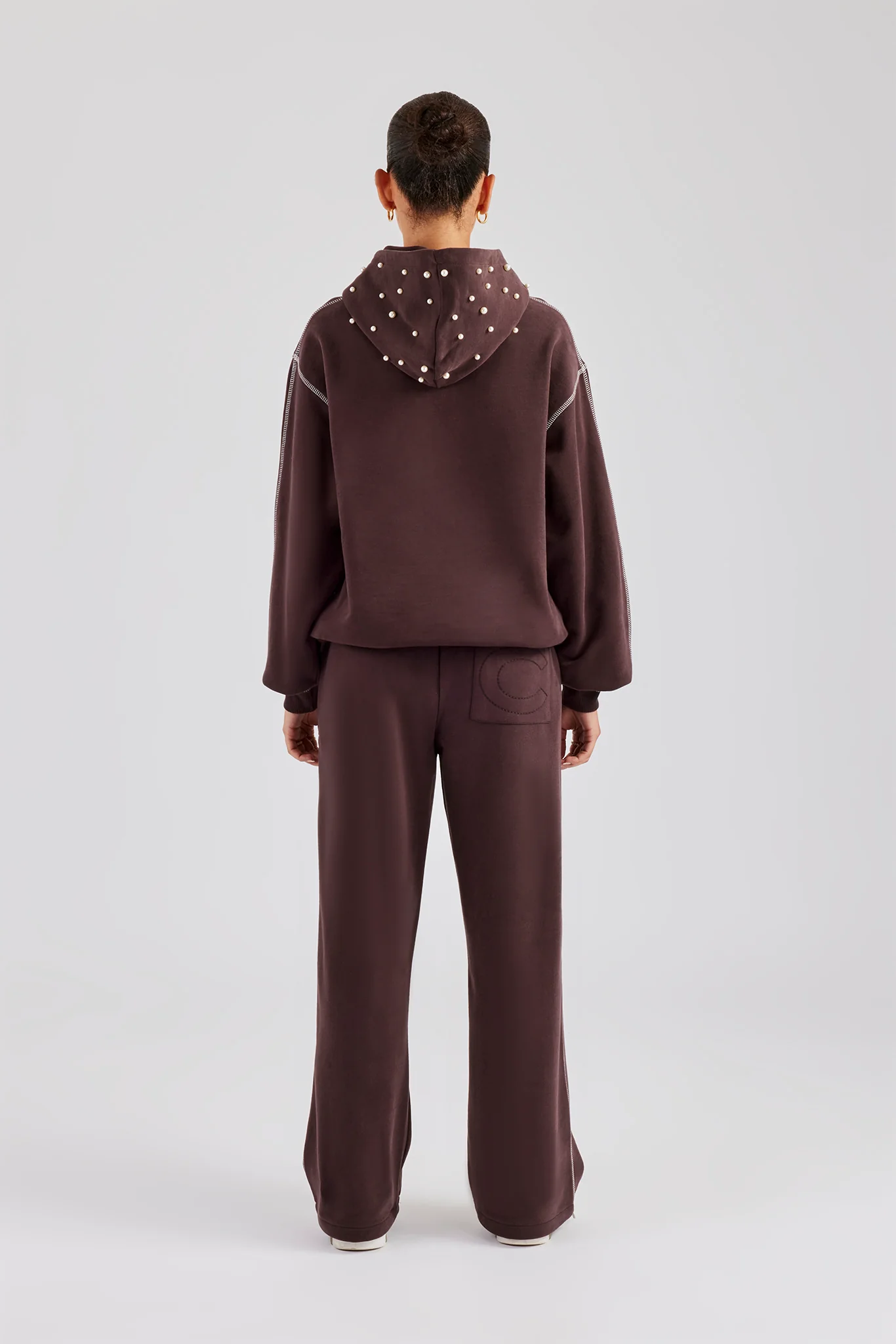 Contrast Stitch Pearl Tracksuit - Chocolate - Image 3