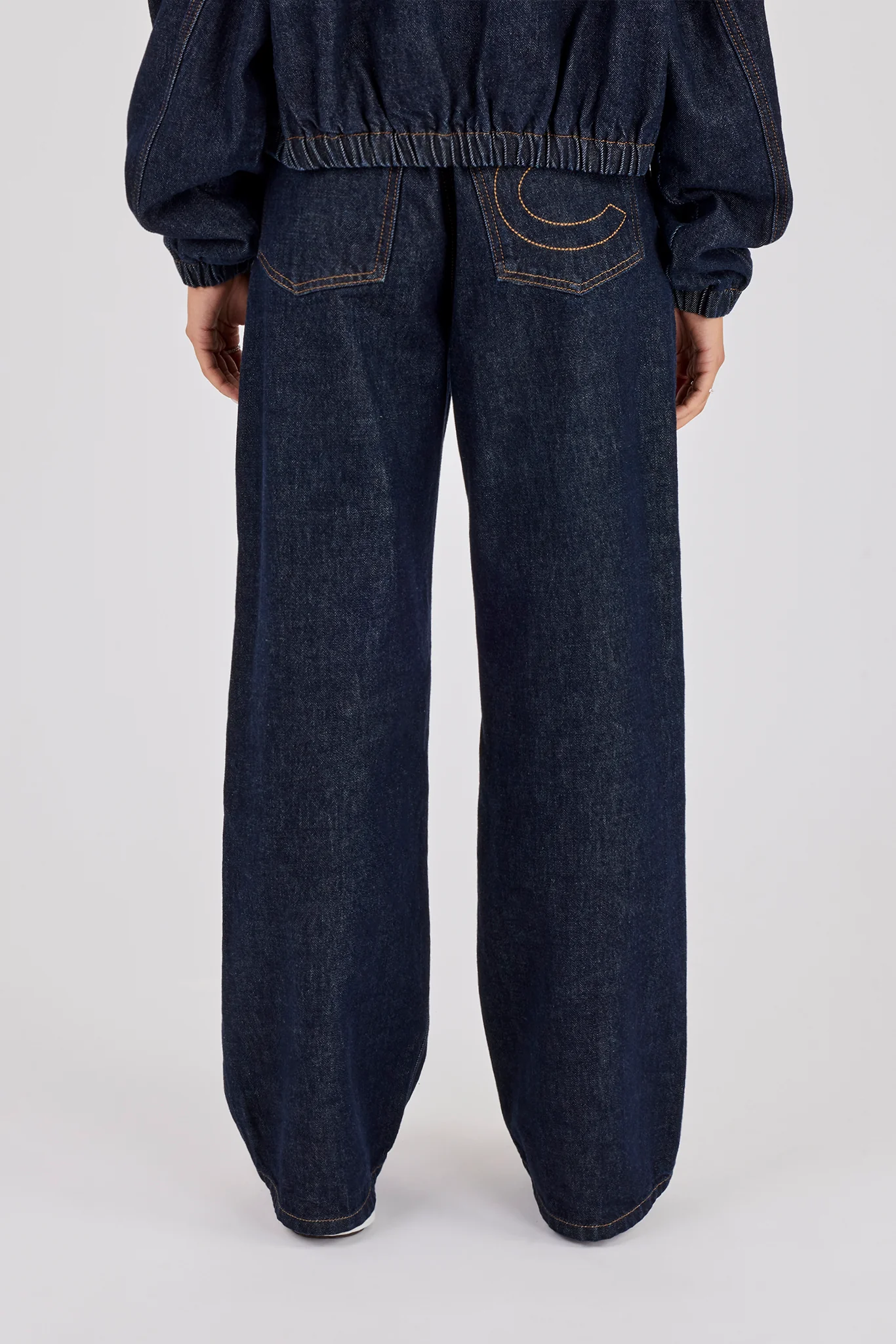 Contrast Stitch Waistband Detail Jean - Indigo - Image 4