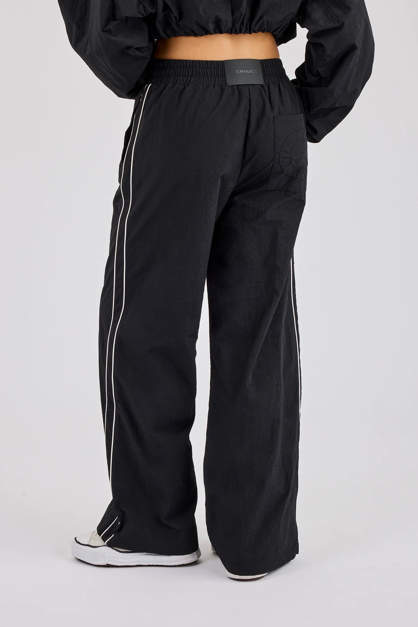 Crinkle Nylon Piping Wide Leg Jogger - Black - Image 4