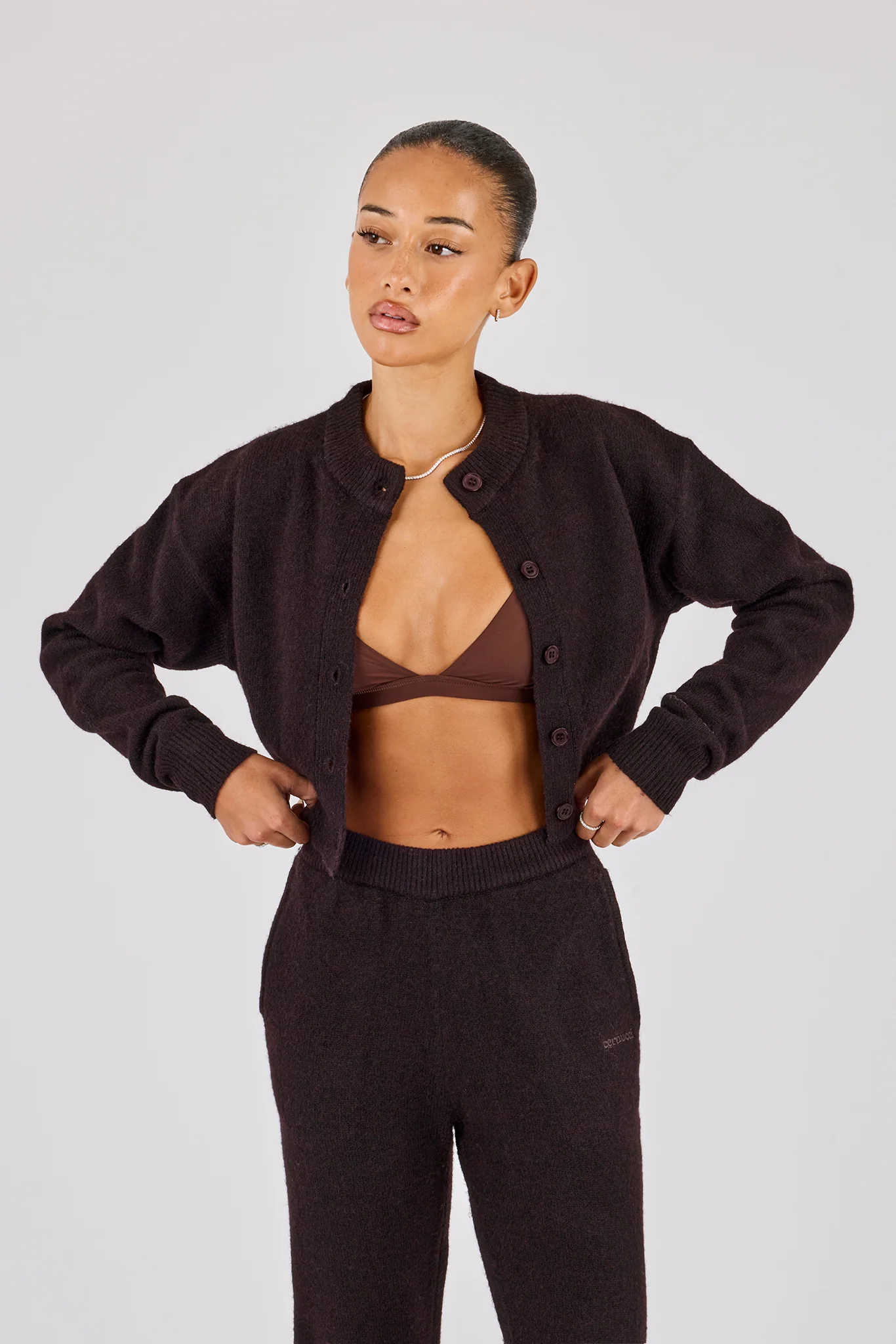 Cropped Knitted Cardigan - Chocolate