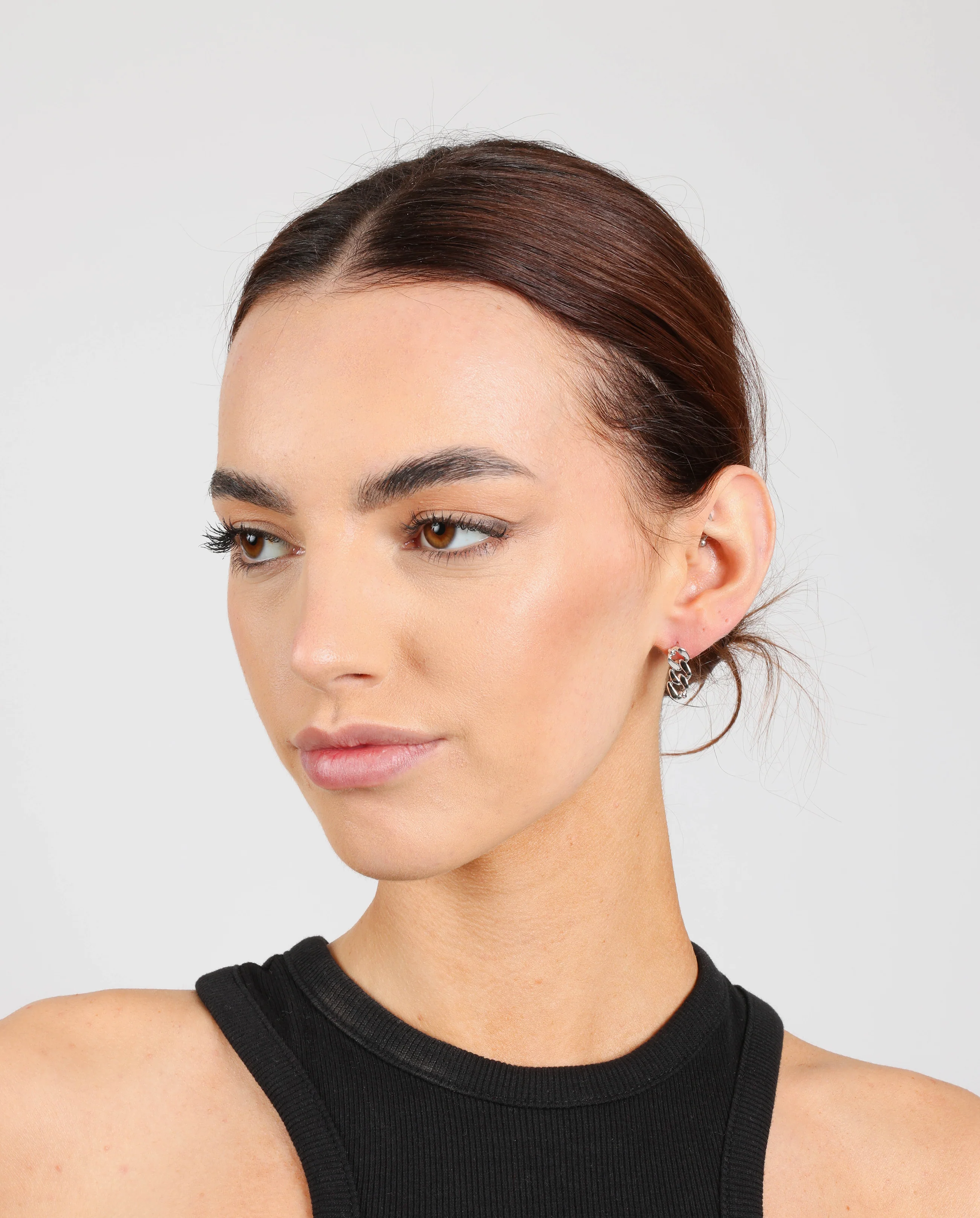 Curb Chain Drop Earrings - Image 2