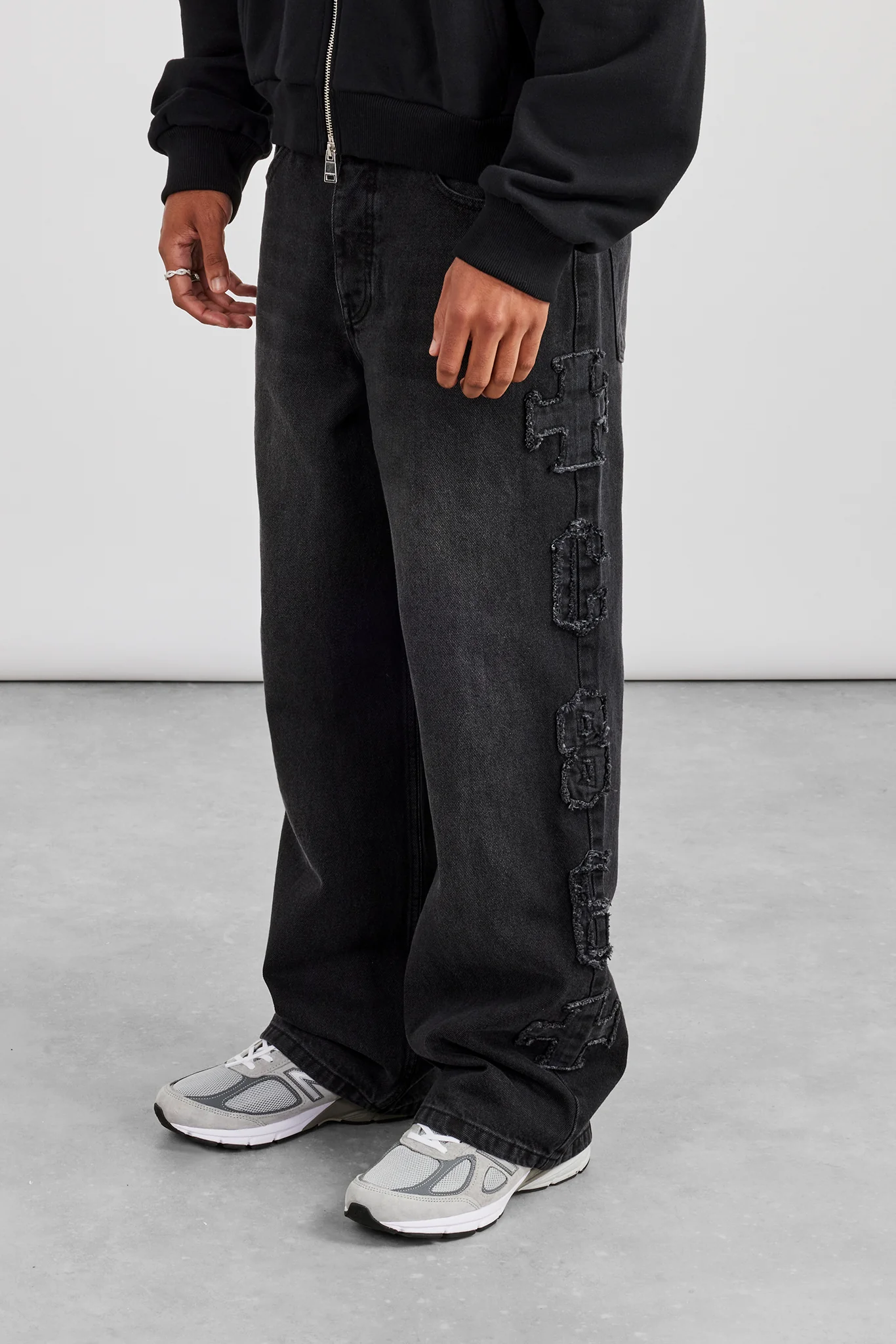 Denim Applique C86 Baggy Jean - Washed Black
