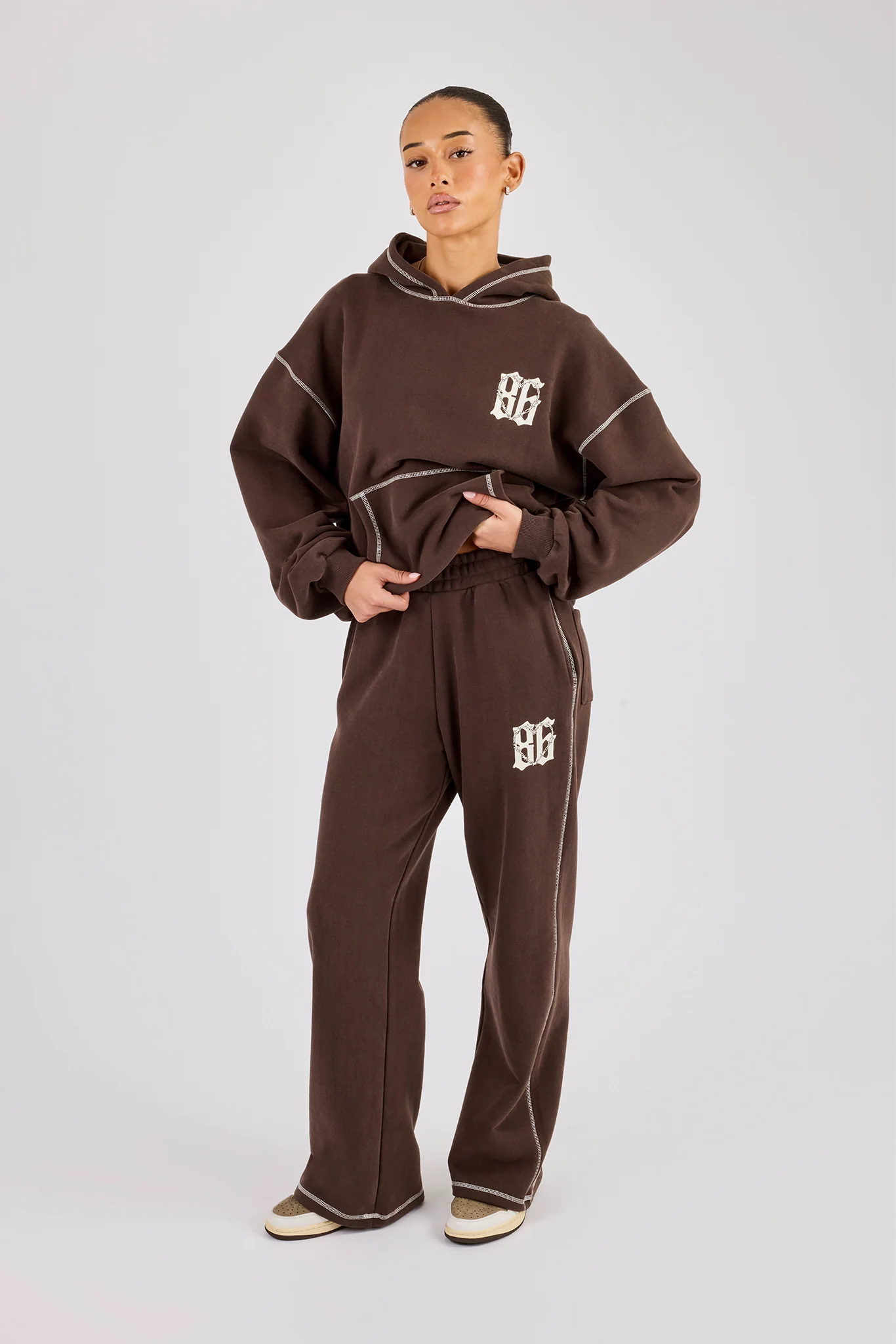Distressed 86 Wide Leg Jogger - Chocolate - Image 4