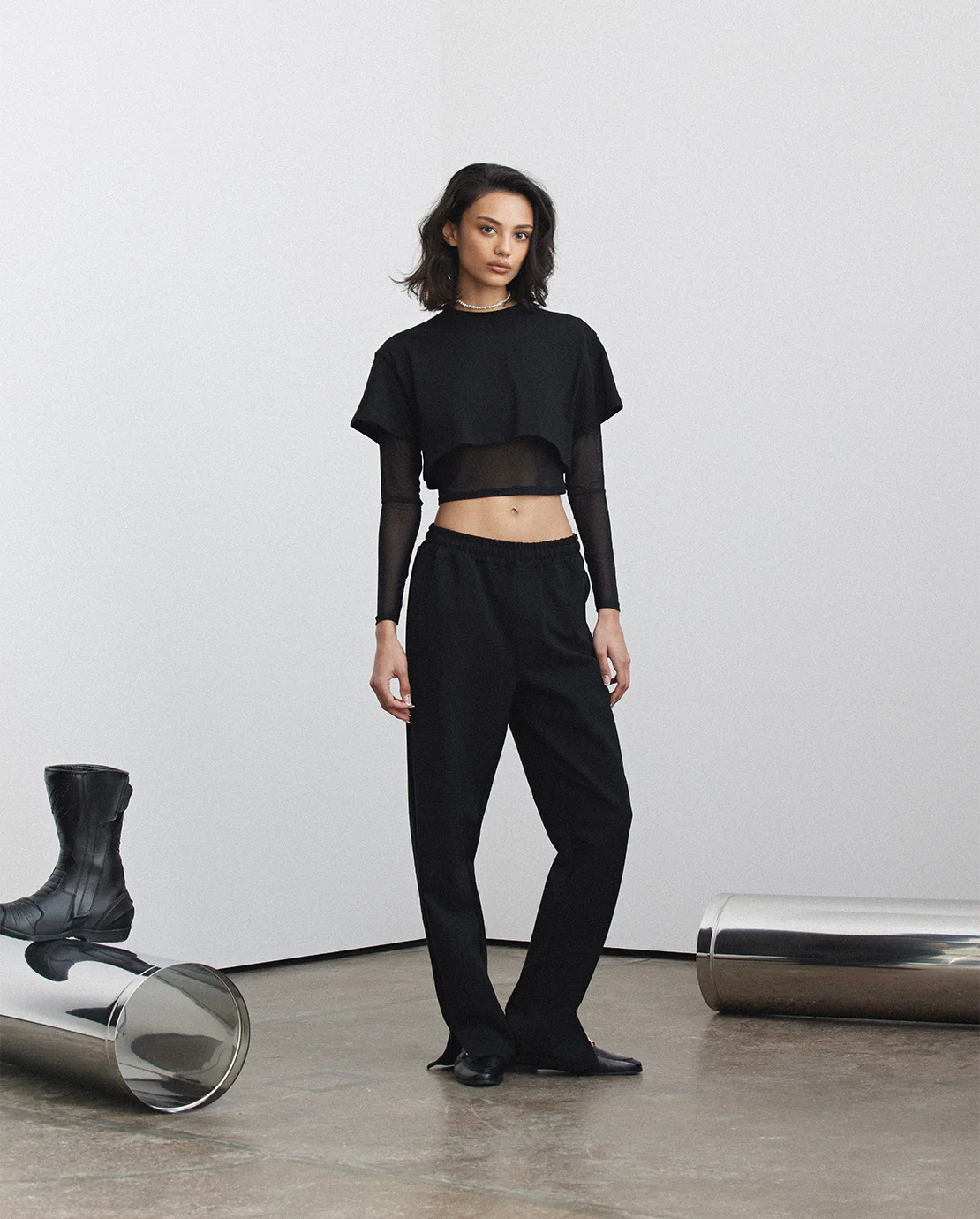 Double Layer Mesh Sleeve Crop Top - Black - Image 2