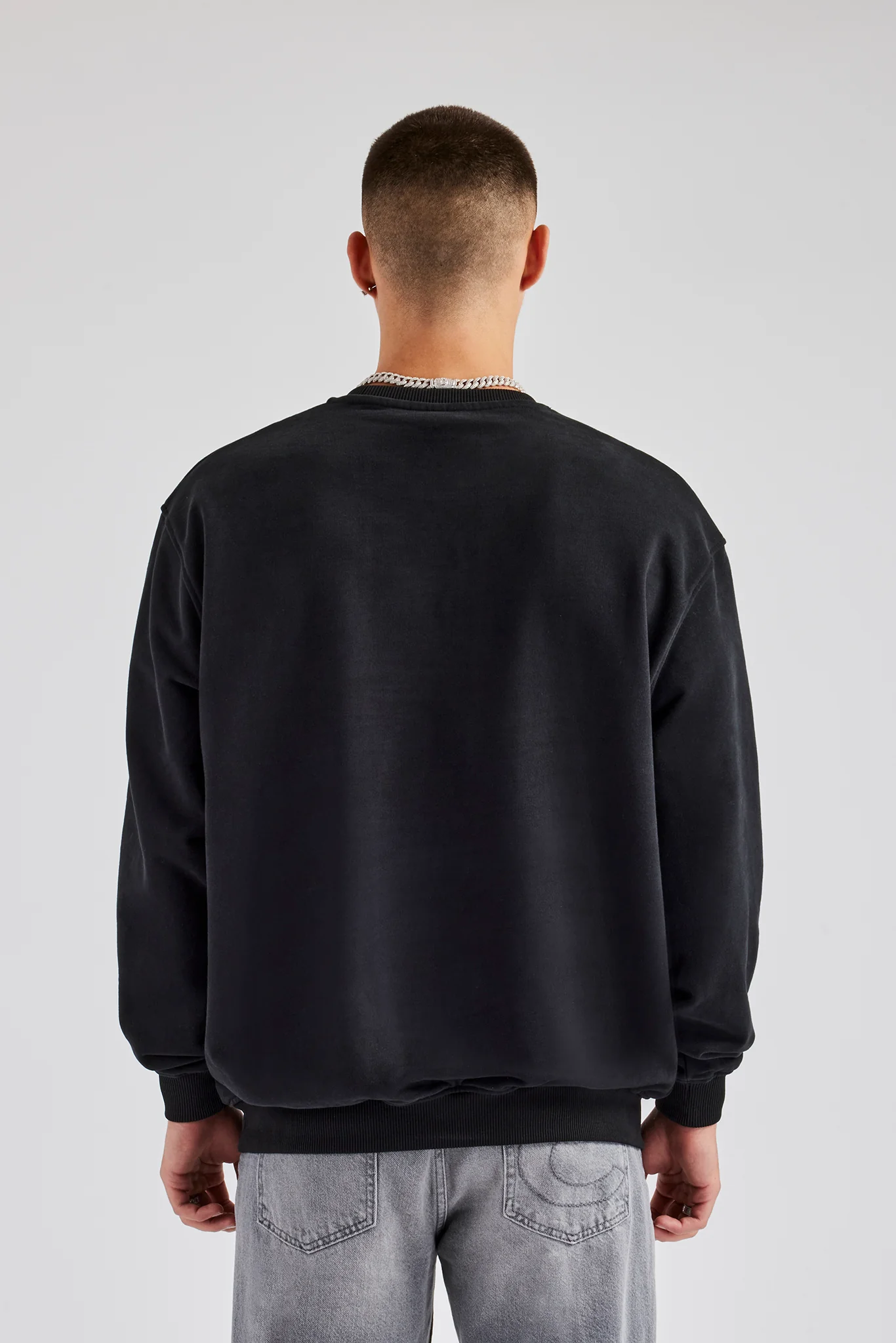 Embellished C Sweatshirt - Black - Image 4