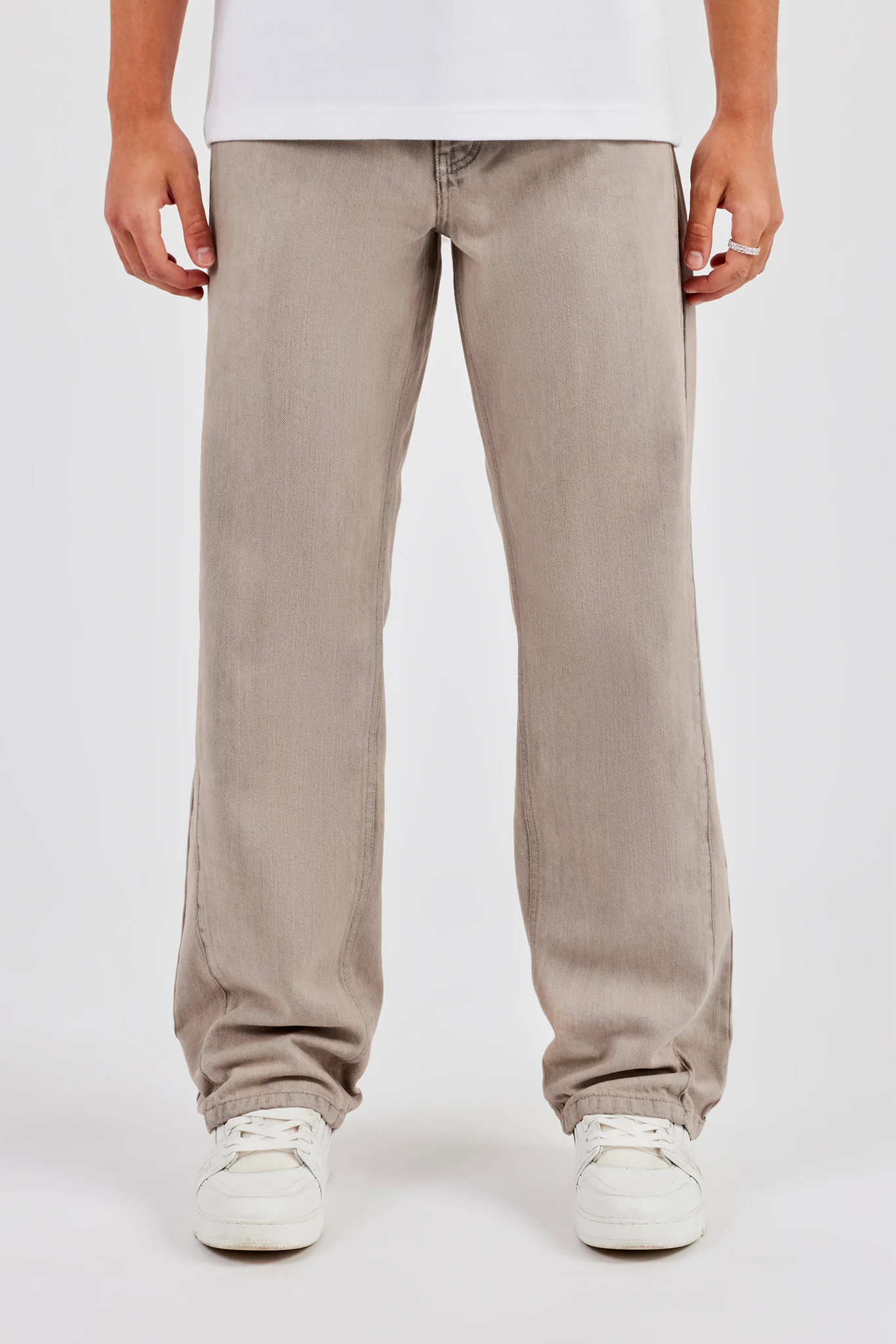 Embossed Relaxed Jean - Washed Stone - Image 2