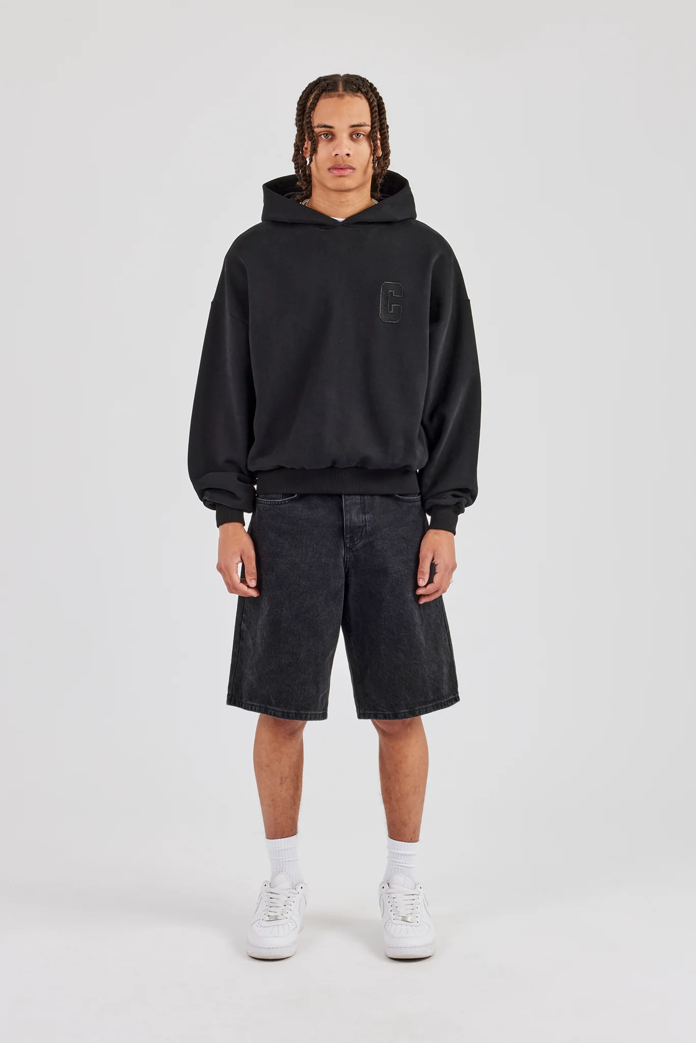 Embroidered C Boxy Hoodie & Jort - Black - Image 2