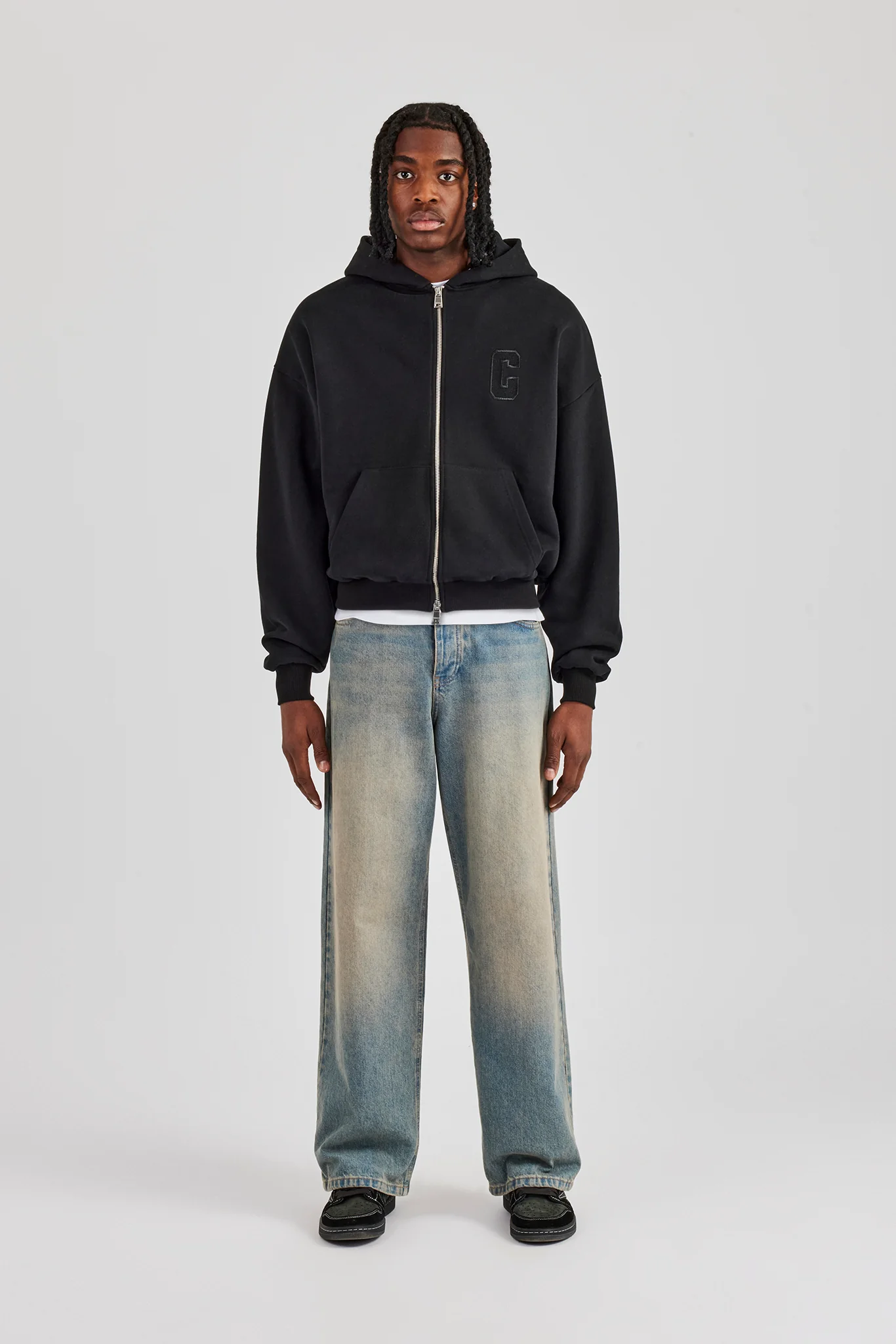 Embroidered C Boxy Zip Through Hoodie - Black - Image 4