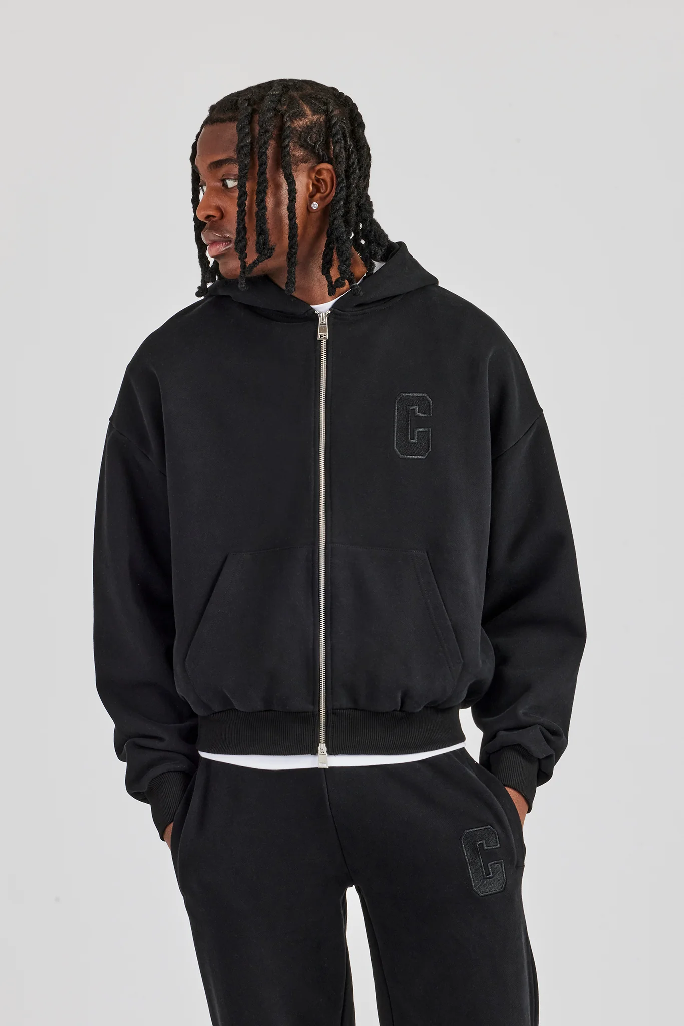 Embroidered C Boxy Zip Through Hoodie - Black - Image 5