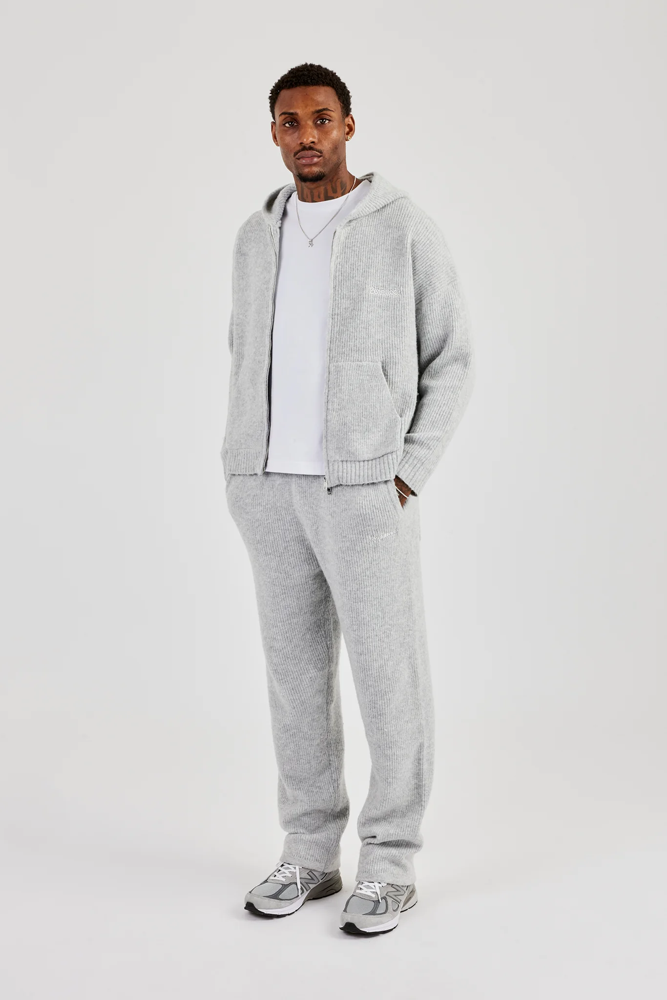 Embroidered Knitted Jogger - Light Grey - Image 2
