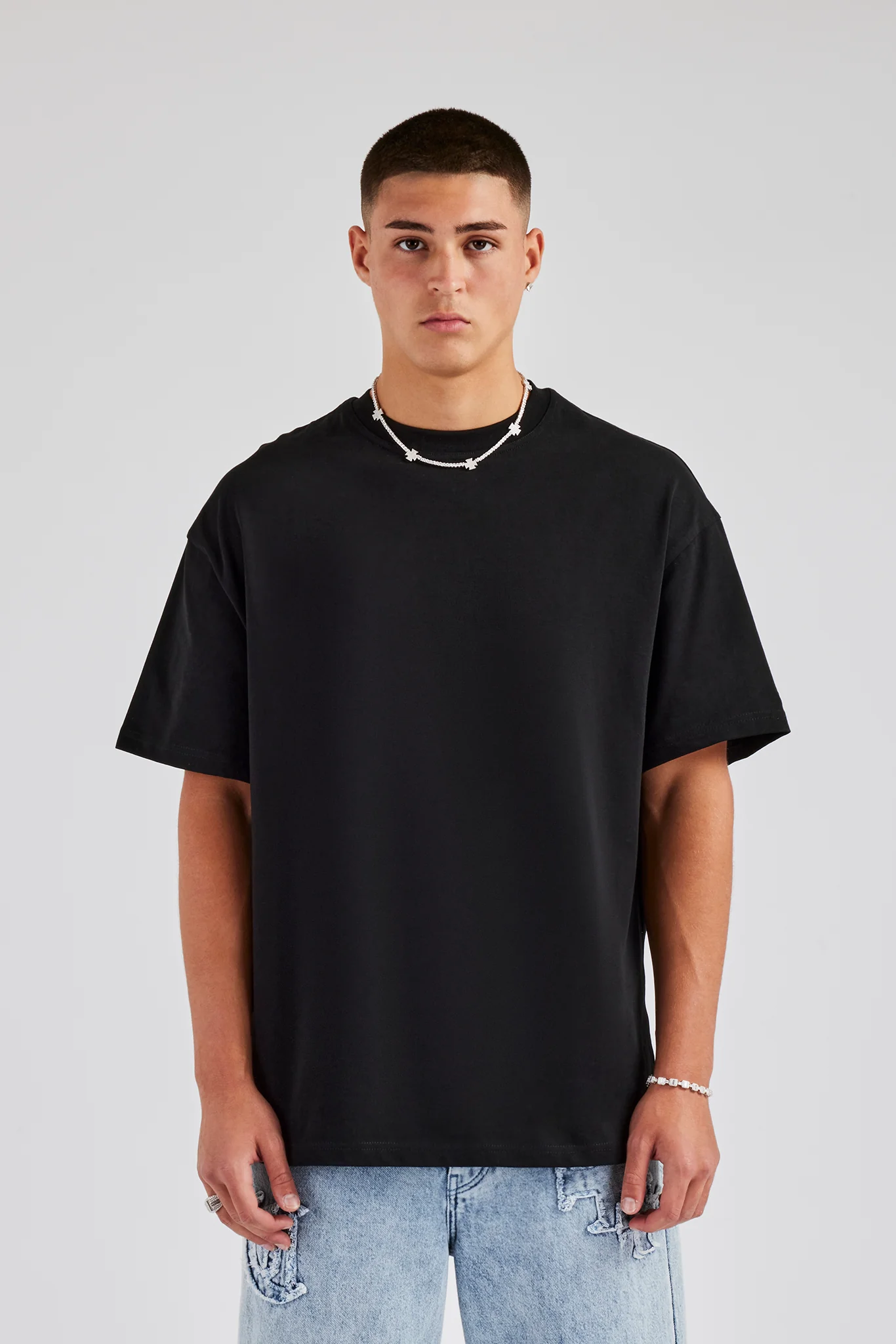 Est 17 Back Graphic Oversized T-Shirt - Black - Image 2