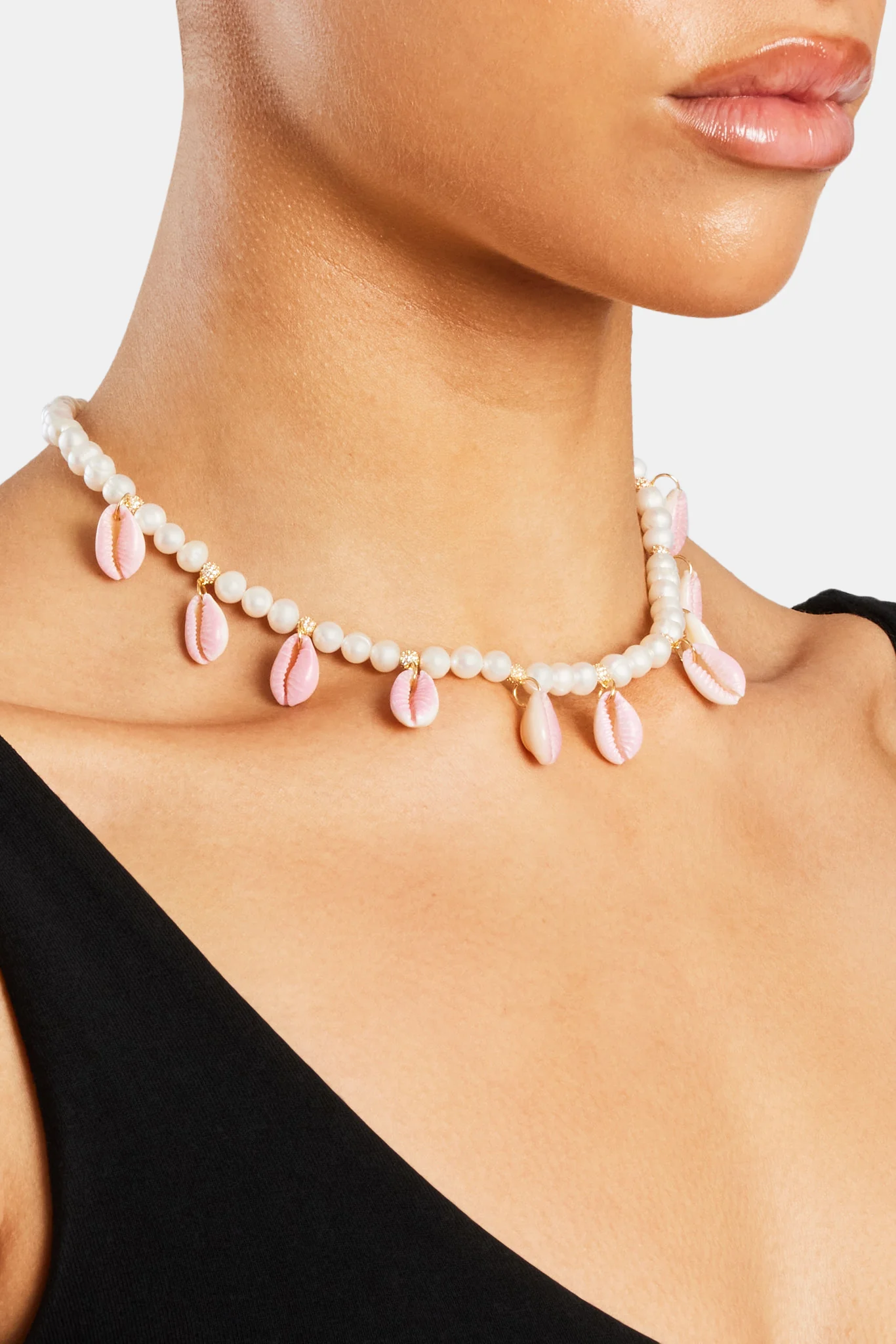 Freshwater Pearl Pink Cowrie Shell Necklace - Gold - 6mm - Image 3