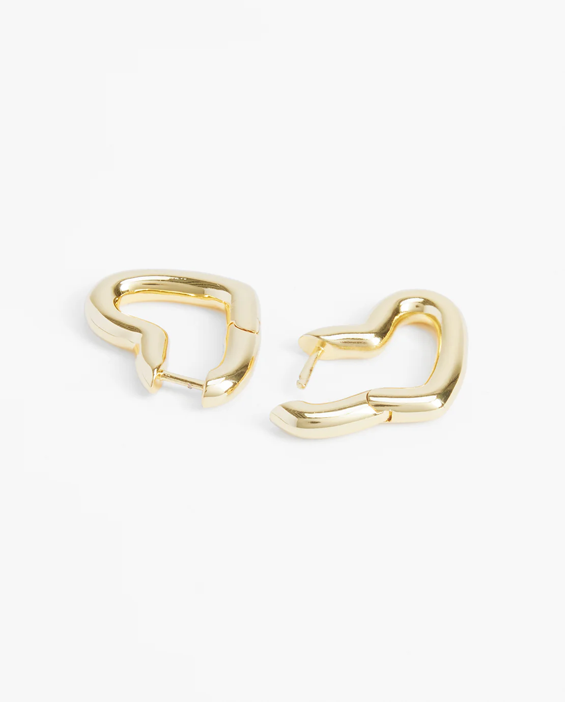 Heart Shape Hoop Earrings - Gold - Image 3