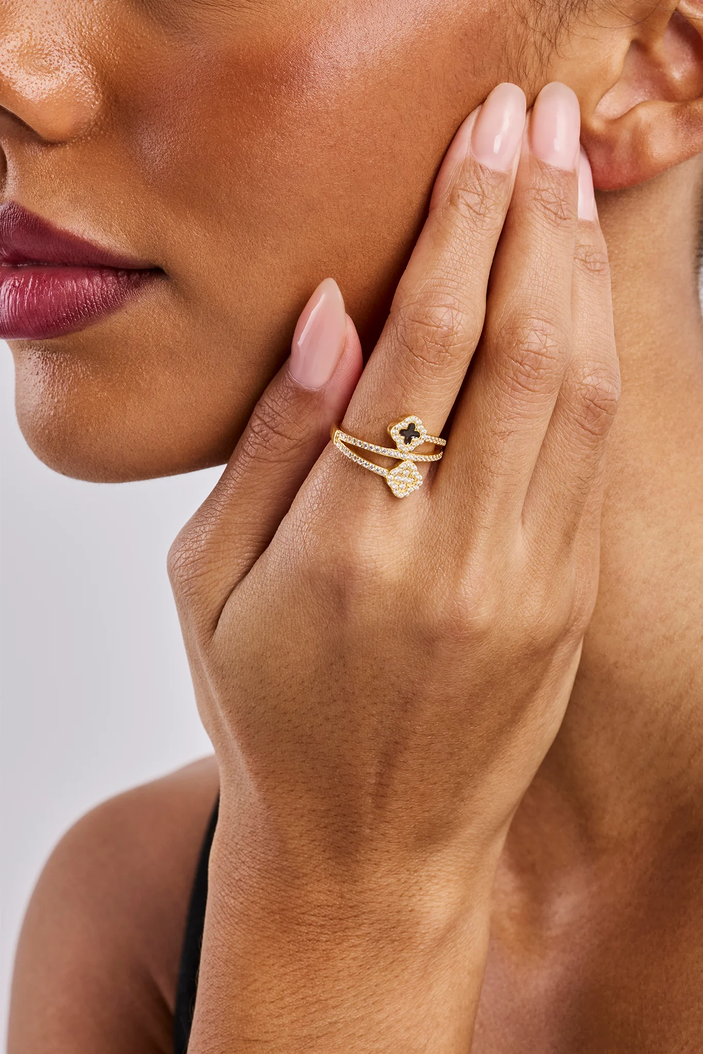 Iced and Chocolate Enamel Motif Twist Ring - 15mm - Image 2