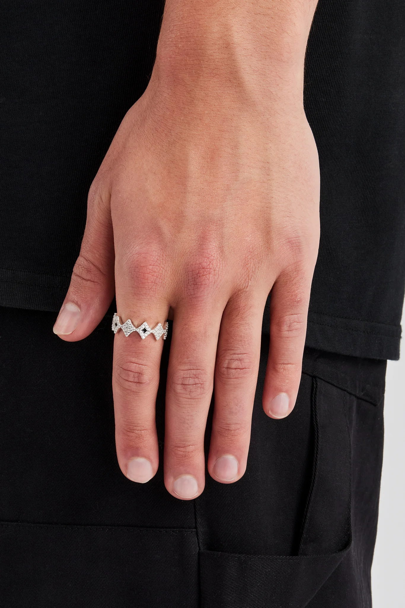 Iced & Black Enamel Star Motif Ring - 8mm - Image 2