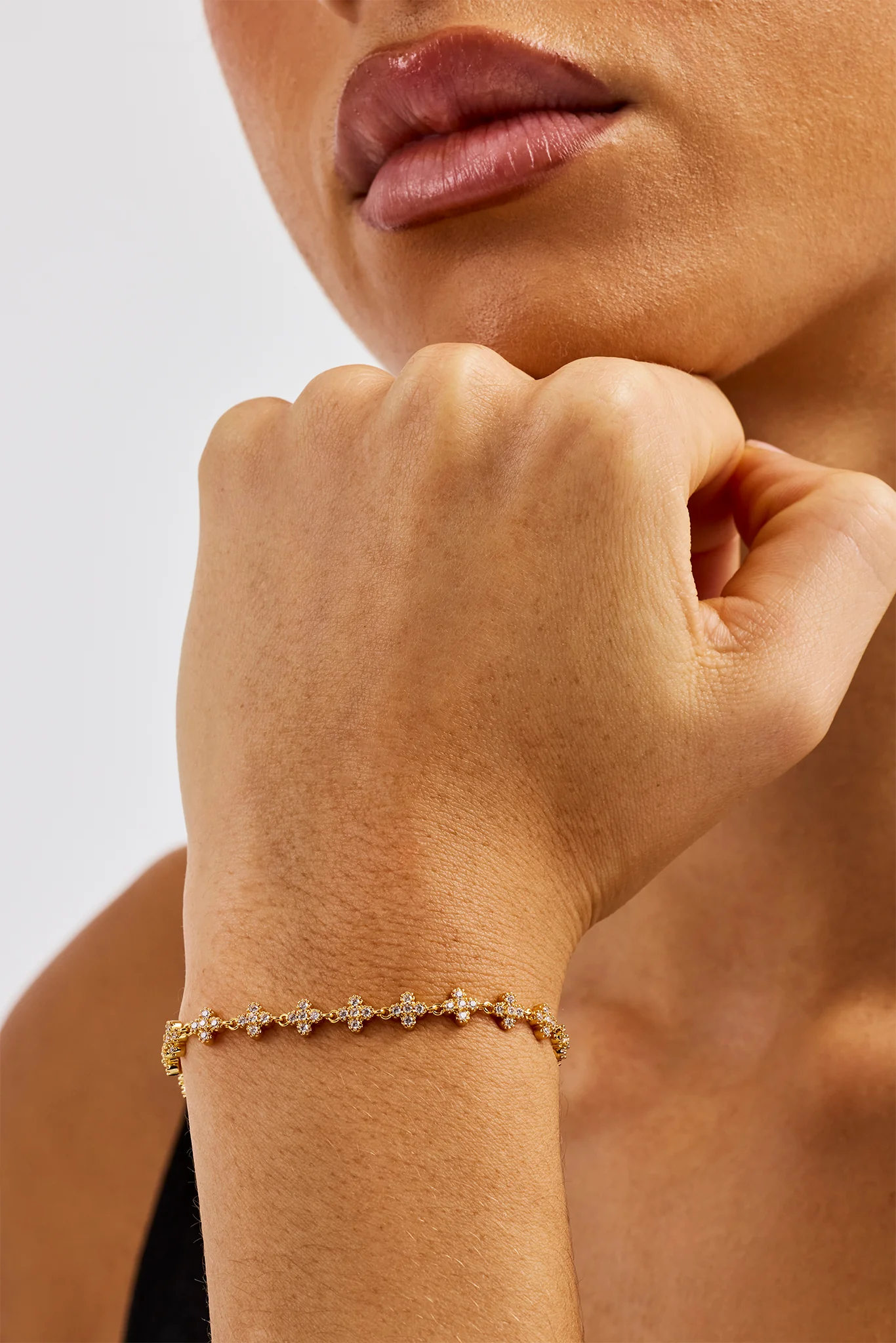 Iced Connecting Motif Bracelet - 5mm - Gold - Image 2