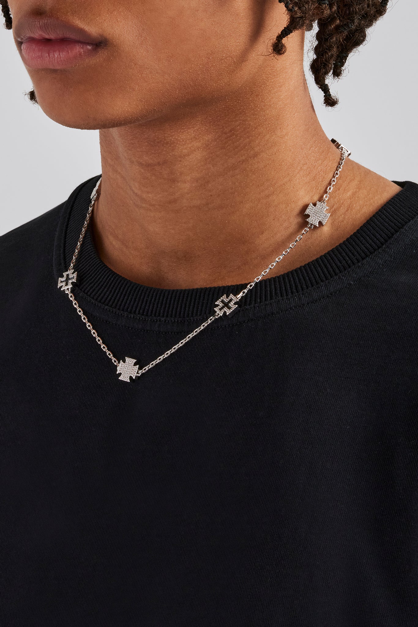 Iced CZ & Black Enamel Motif Chain - 12mm - Image 3