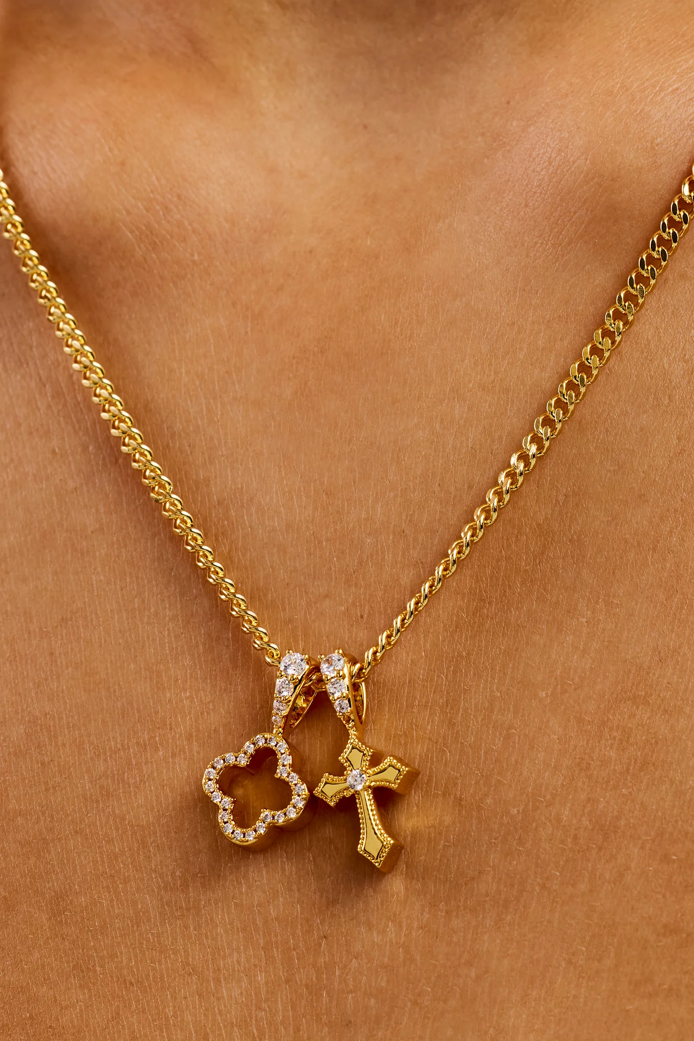 Iced Motif & Cross Pendant Necklace - 10mm - Gold - Image 2
