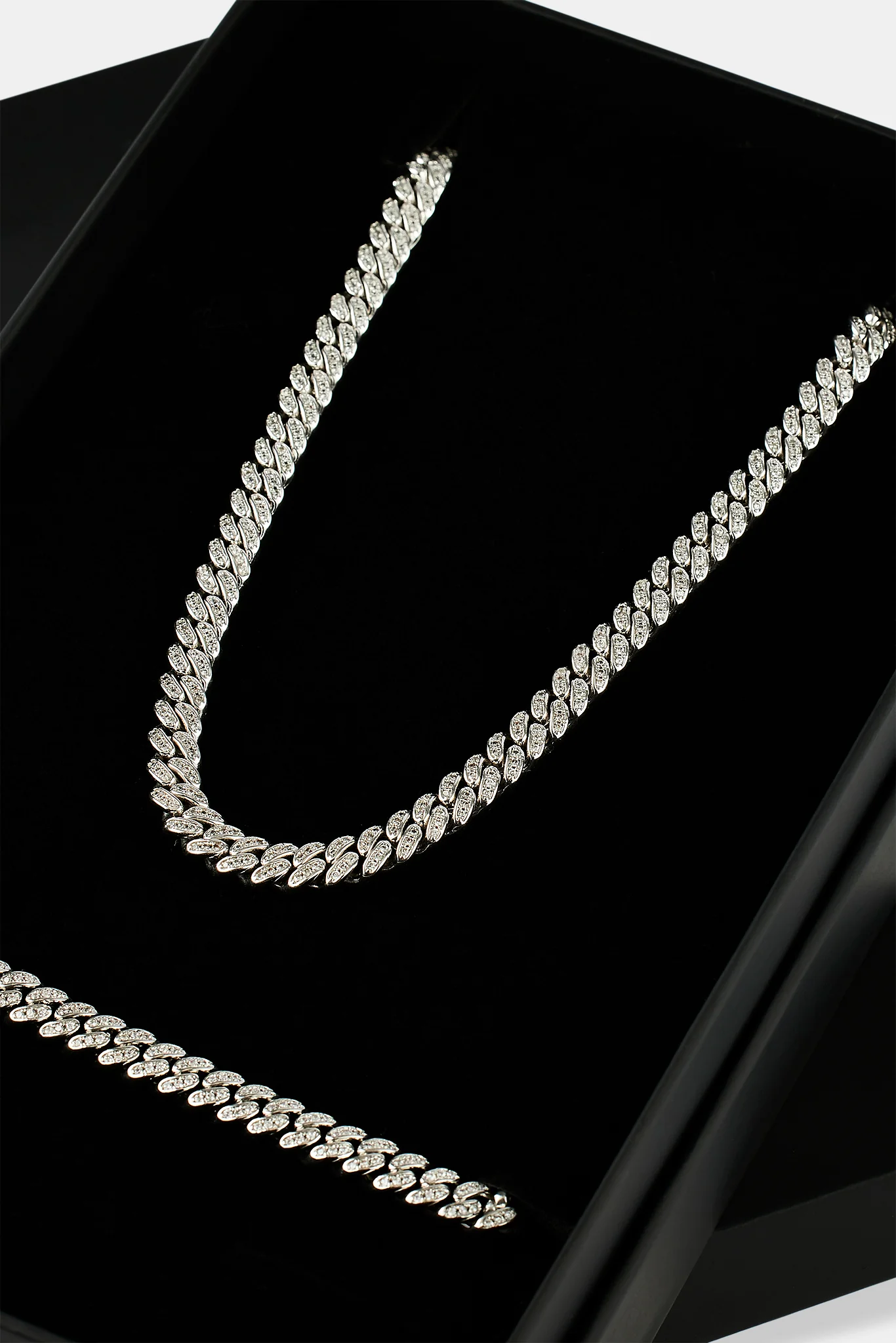 Iced Out Cuban Chain & Bracelet - 6mm - Image 3