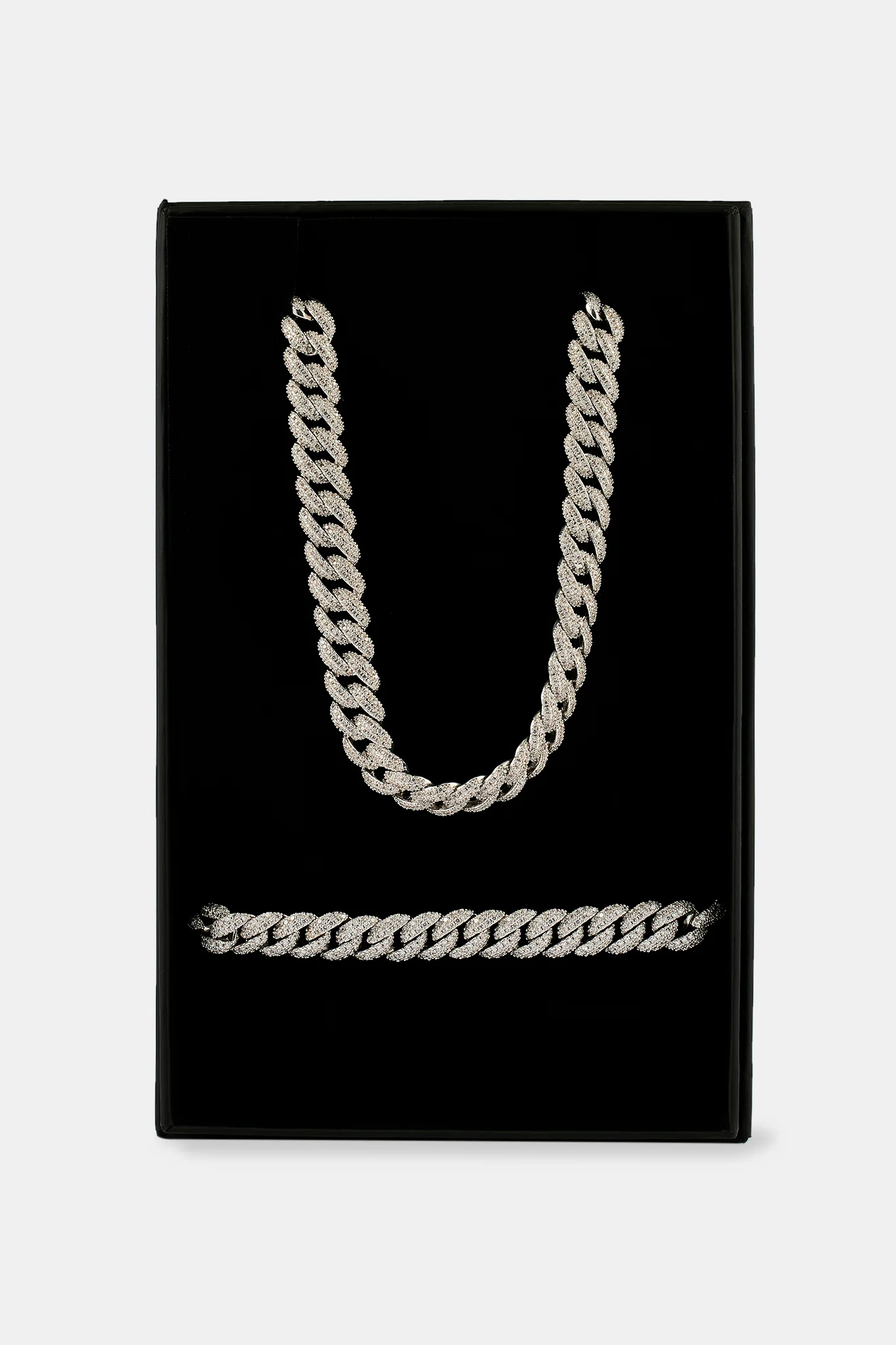 Iced Out Cuban Chain & Bracelet - 8mm - Image 3