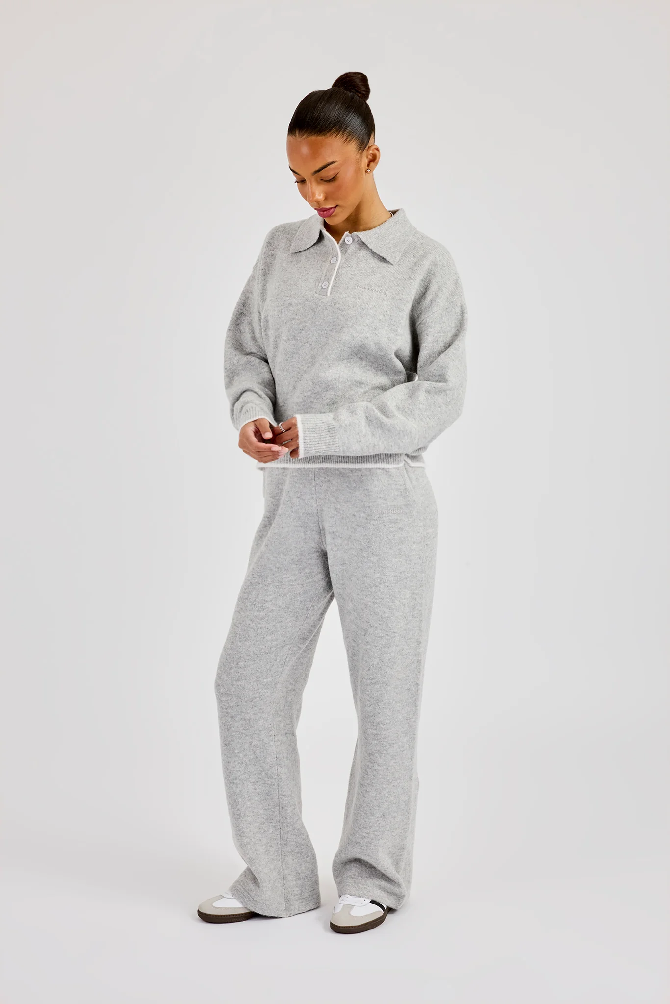 Knitted Long Sleeve Polo & Jogger With Contrast Tipping - Grey - Image 3