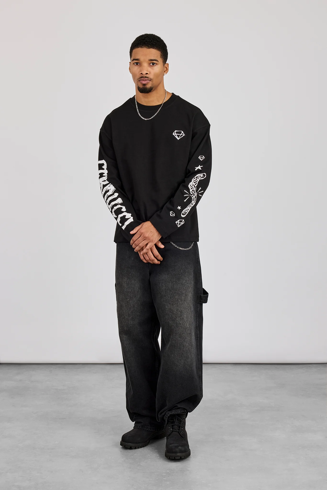 Long Sleeve CN Graphic T-Shirt - Black - Image 4